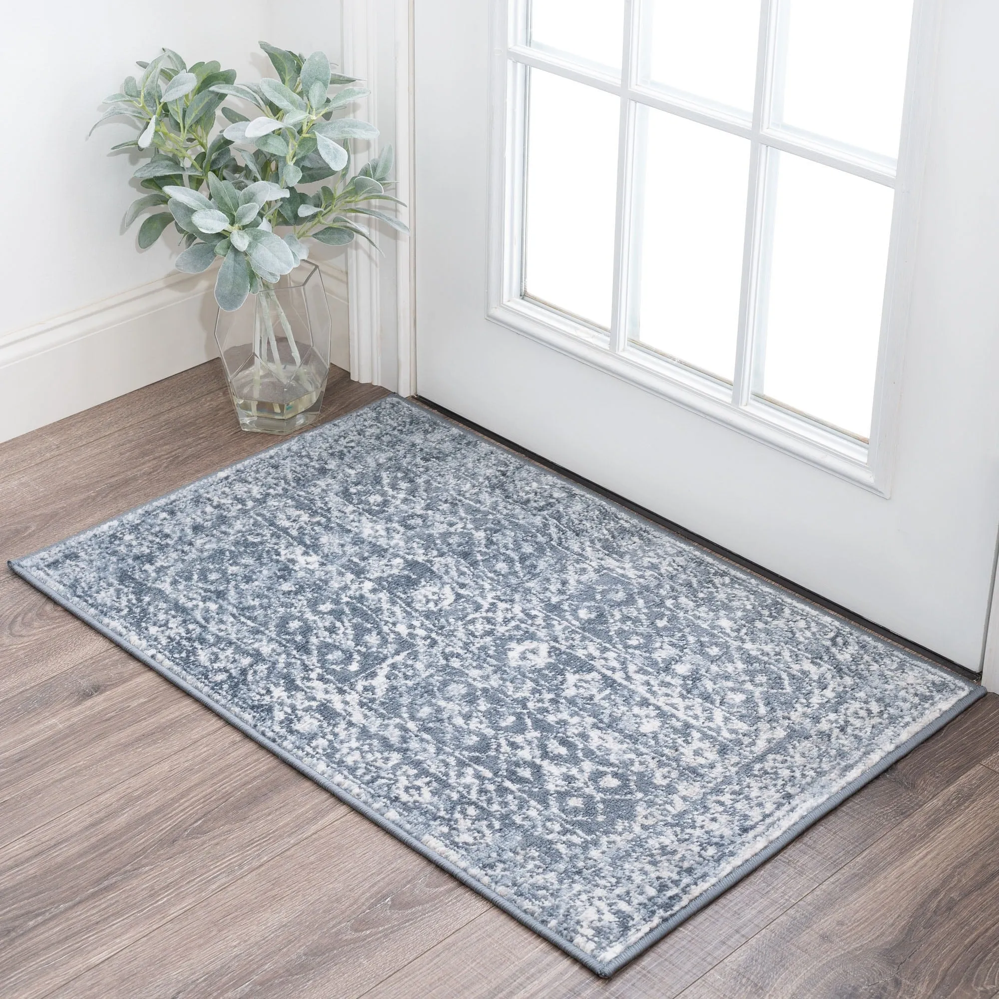 Linx Farmhouse Diamond Indoor Area Rug