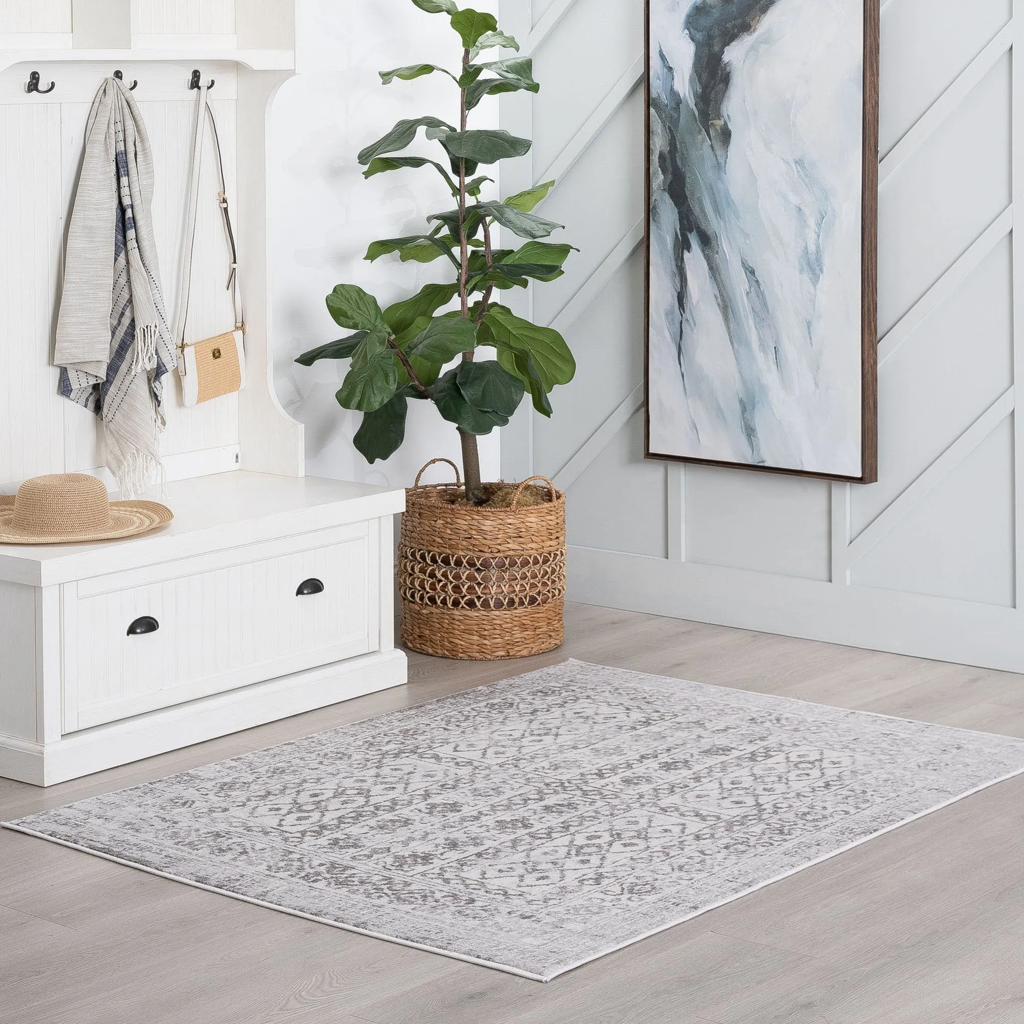 Linx Farmhouse Diamond Indoor Area Rug