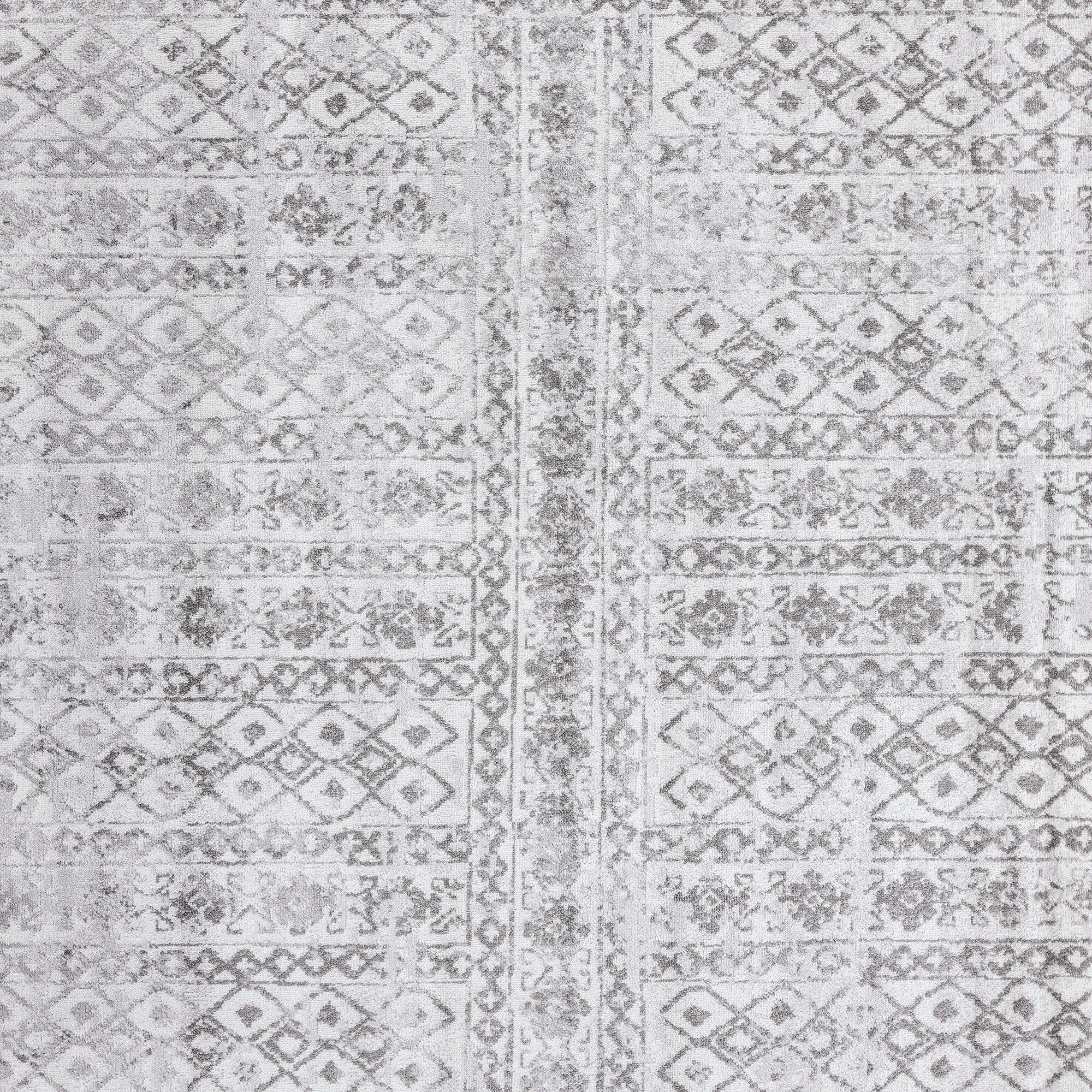 Linx Farmhouse Diamond Indoor Area Rug