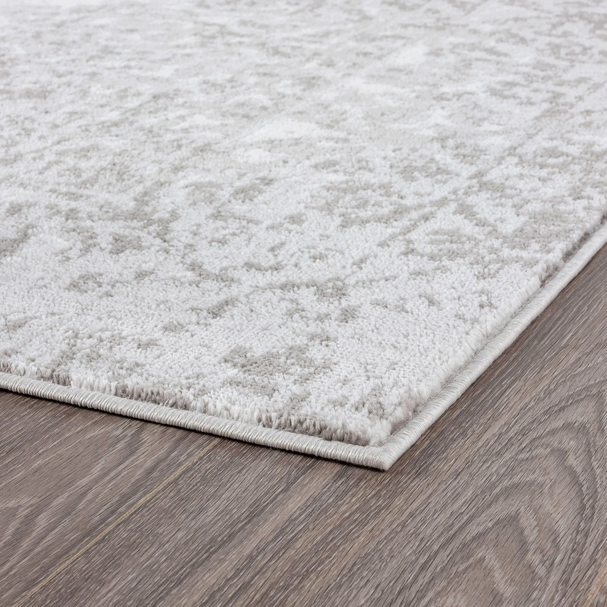 Linx Shabby Chic Medallion Indoor Area Rug
