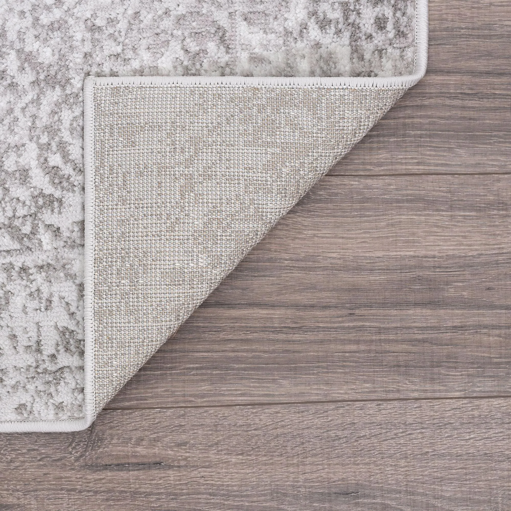 Linx Shabby Chic Medallion Indoor Area Rug