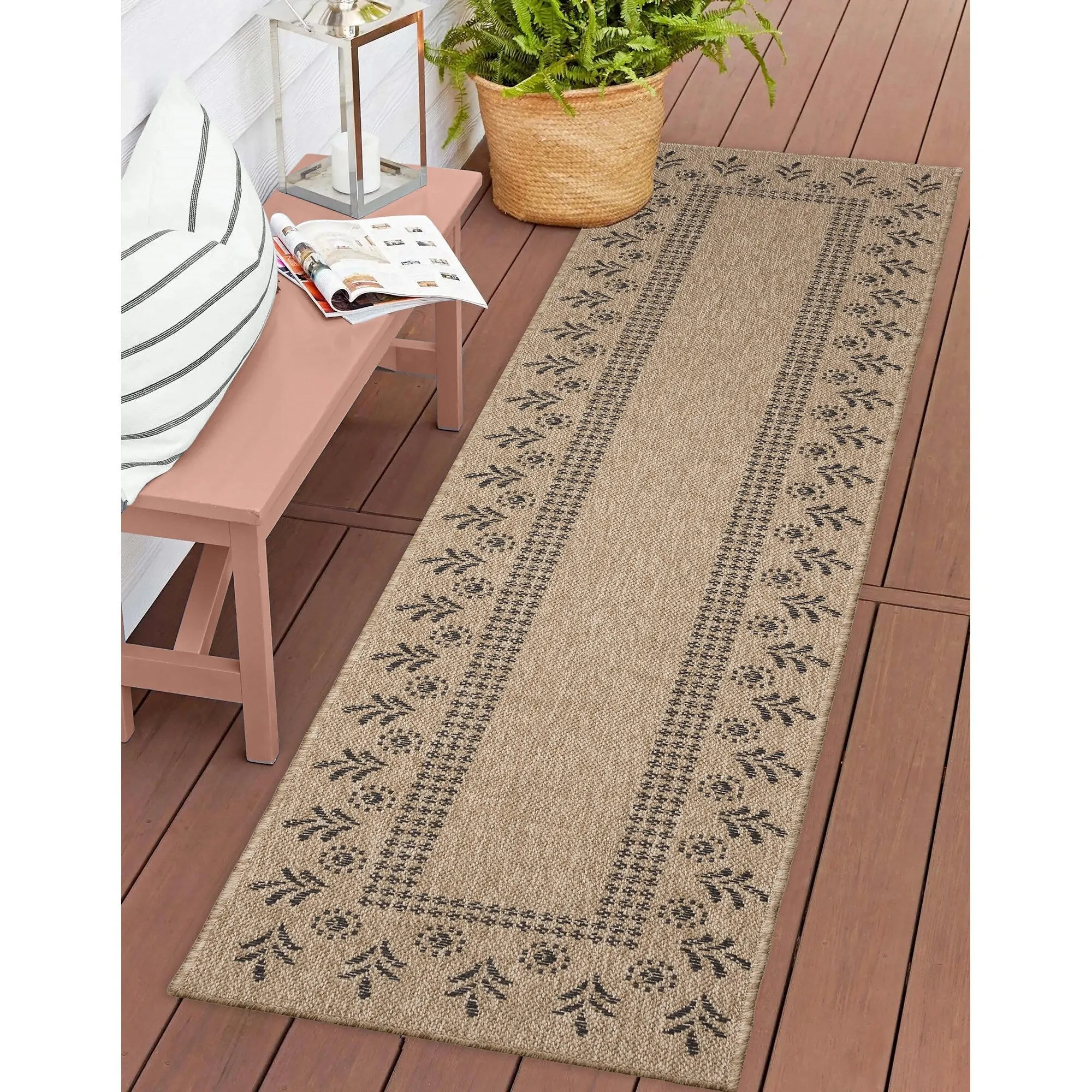 Liora Manne Sahara Block Print Border Indoor/Outdoor Rug