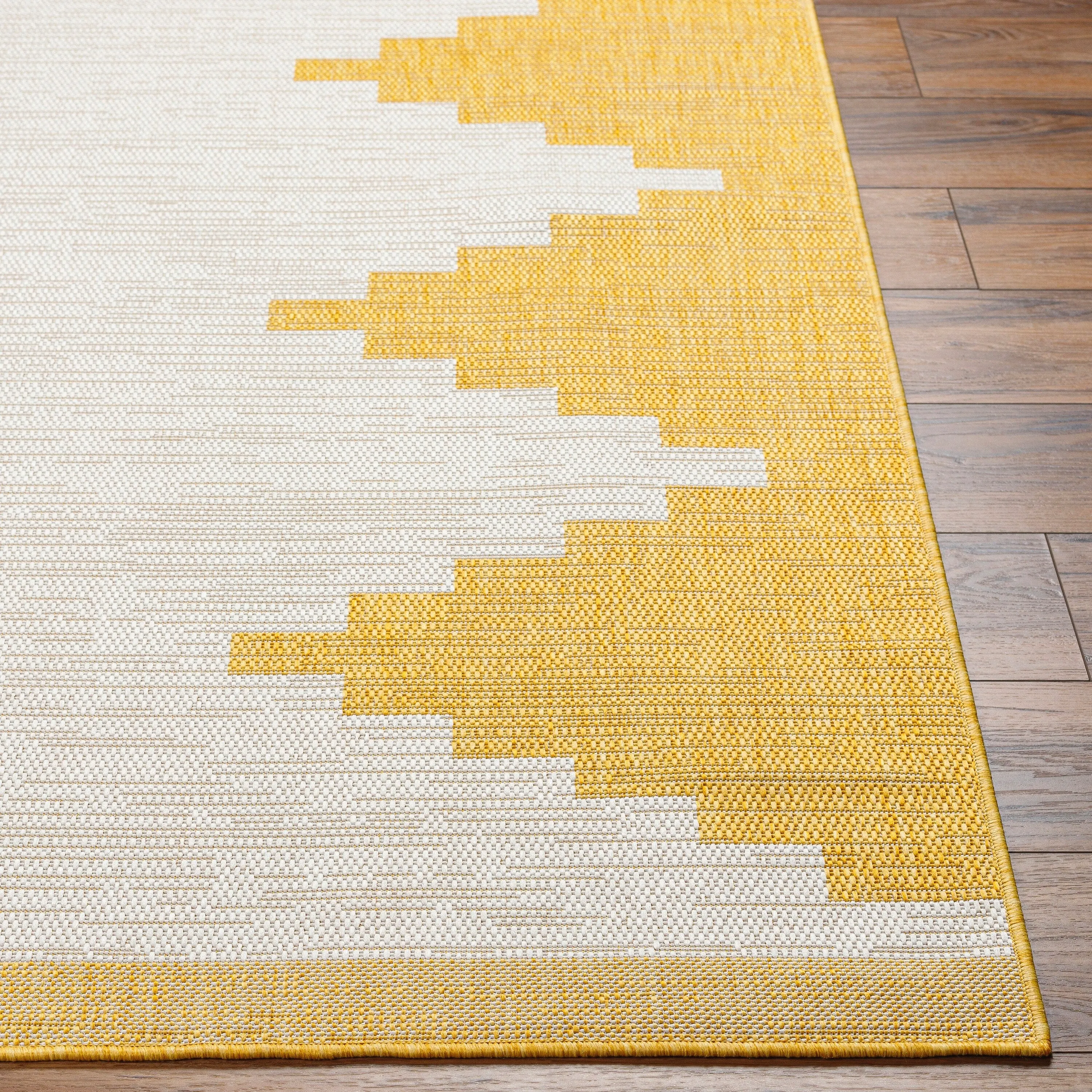 Livabliss Aleida Indoor/Outdoor Modern Area Rug