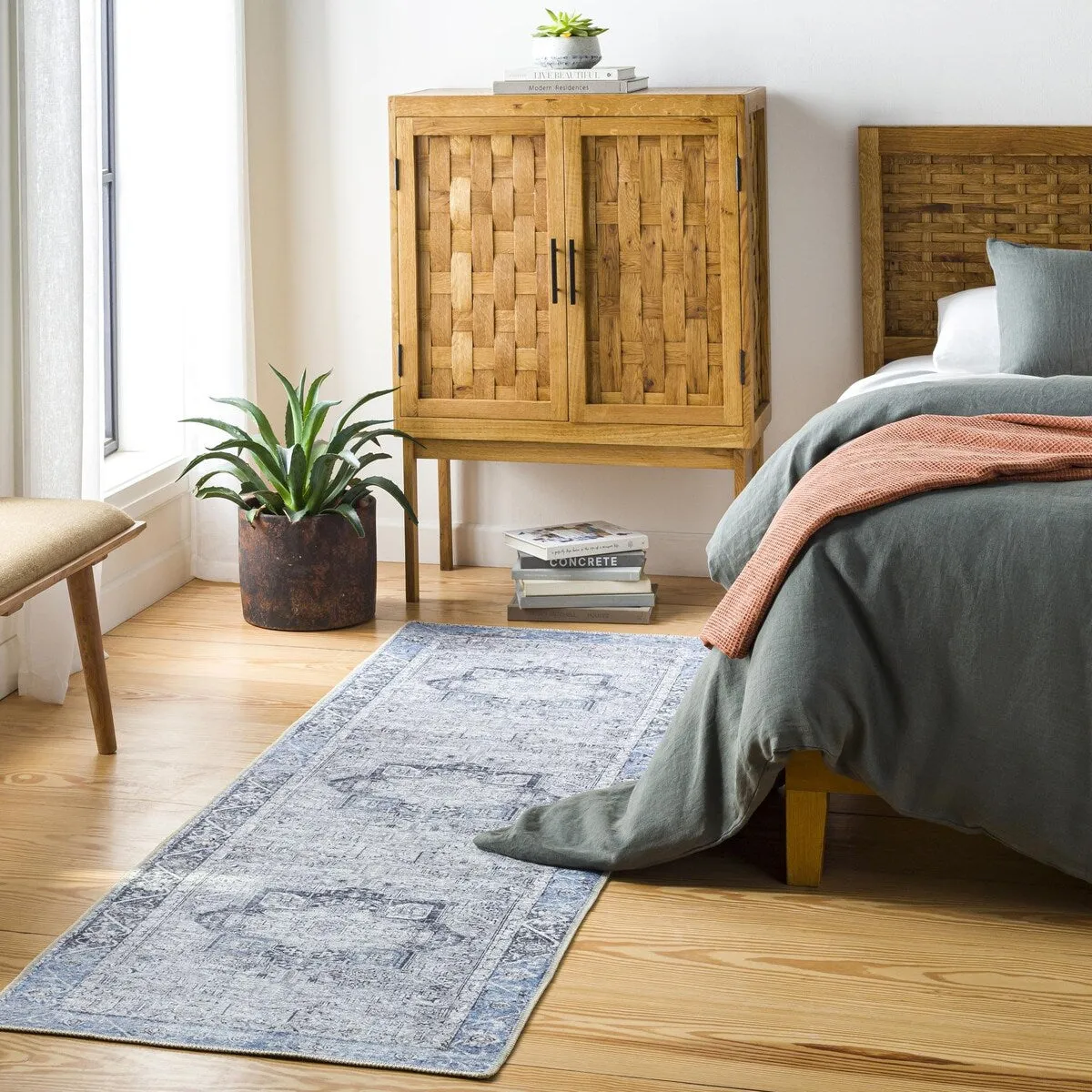 Livabliss Amelie Updated Traditional Medallion Washable Area Rug
