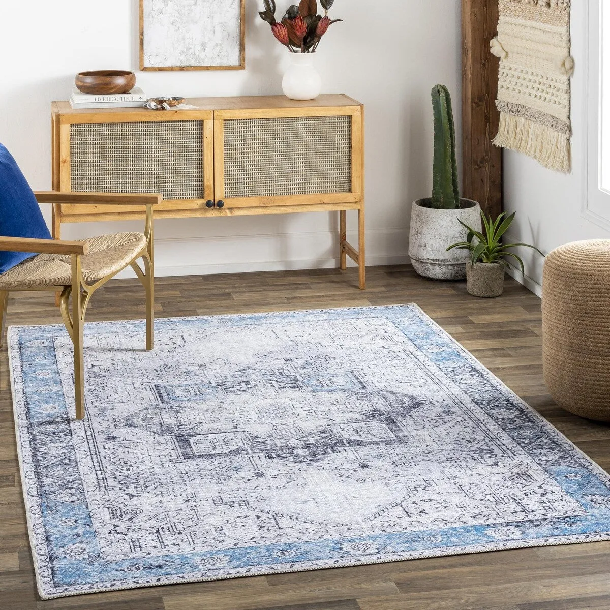 Livabliss Amelie Updated Traditional Medallion Washable Area Rug