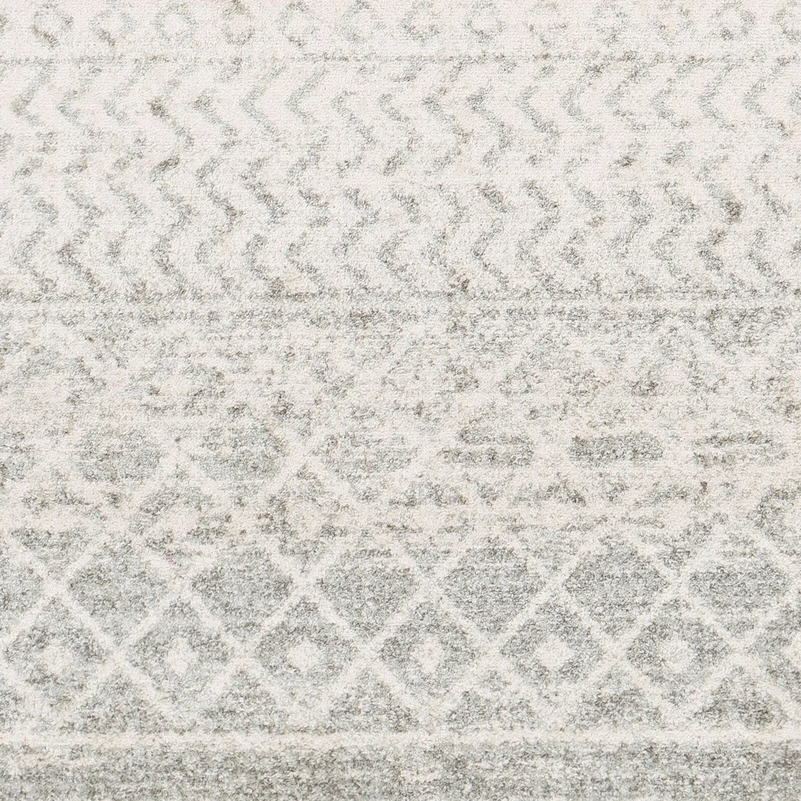 Livabliss Edie Bohemian Geometric Area Rug