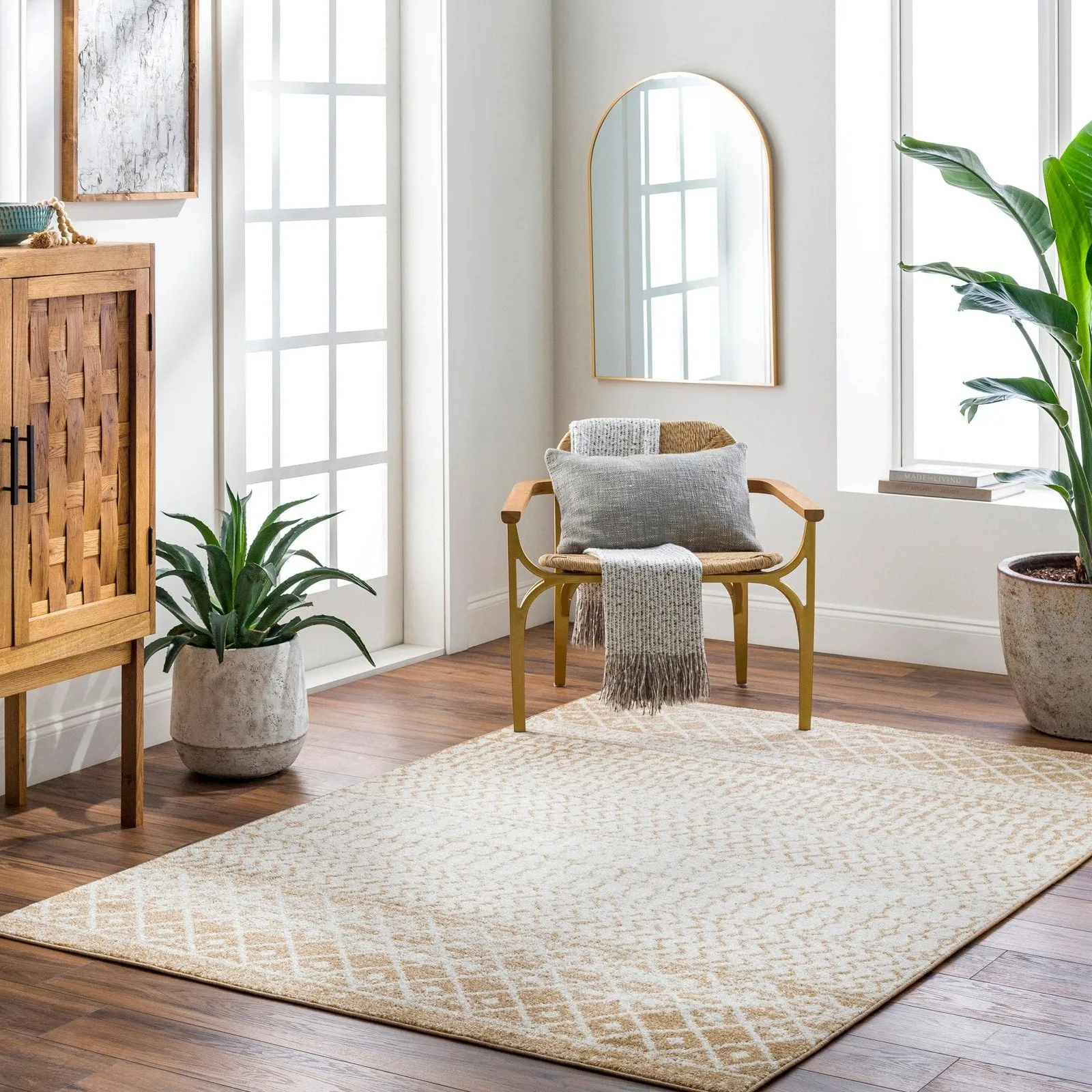 Livabliss Edie Bohemian Geometric Area Rug