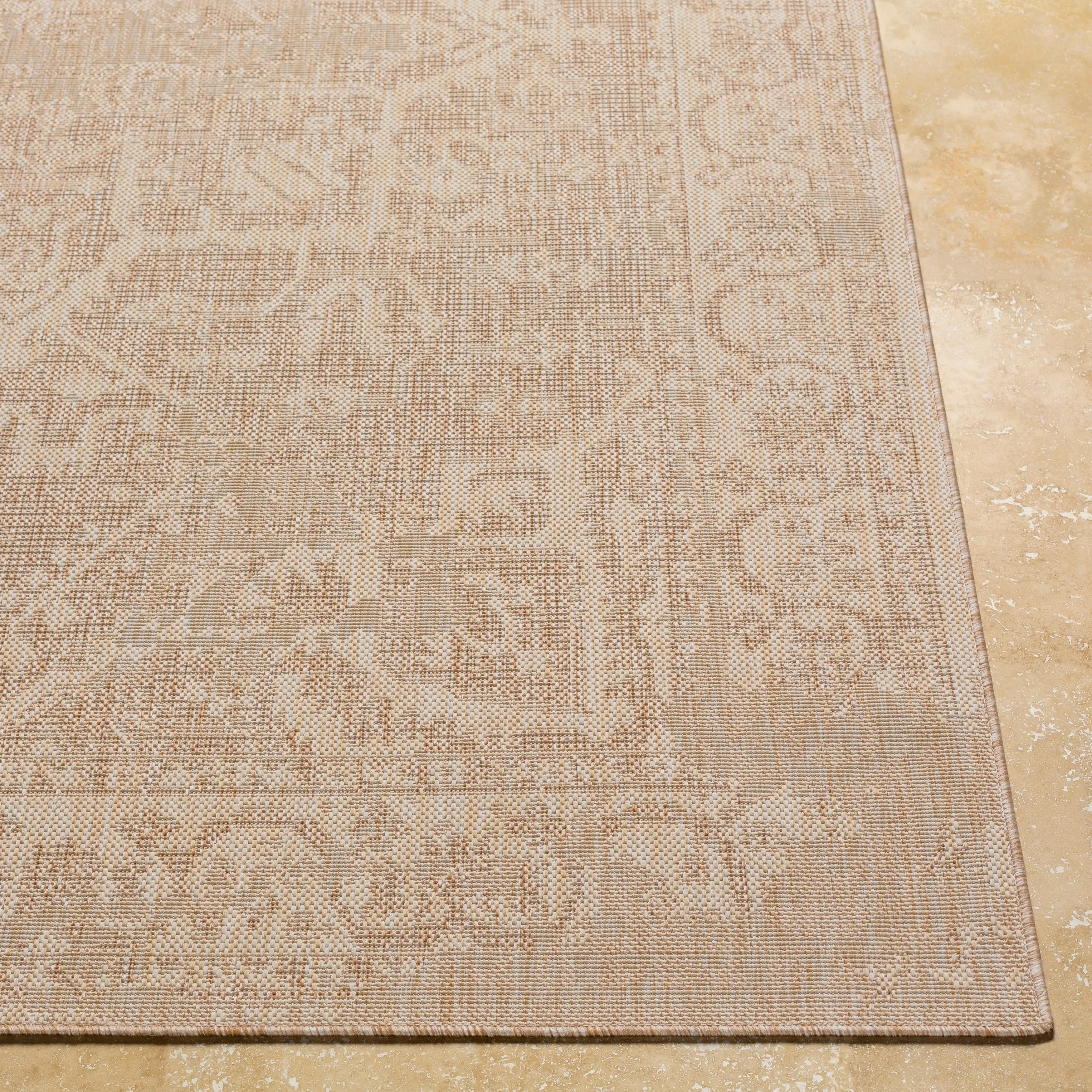 Livabliss Farrah Traditional Medallion Indoor/ Outdoor Area Rug