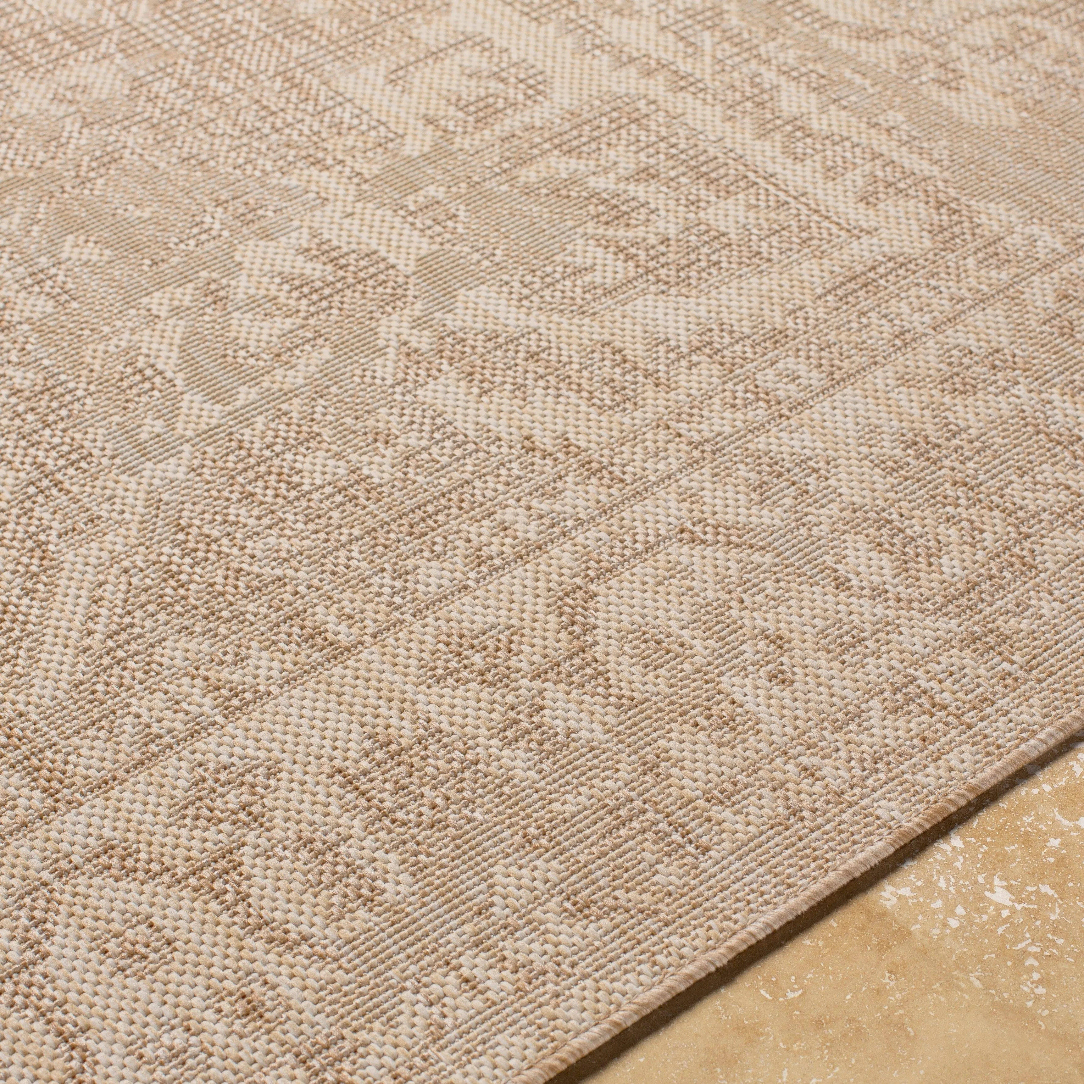Livabliss Farrah Traditional Medallion Indoor/ Outdoor Area Rug