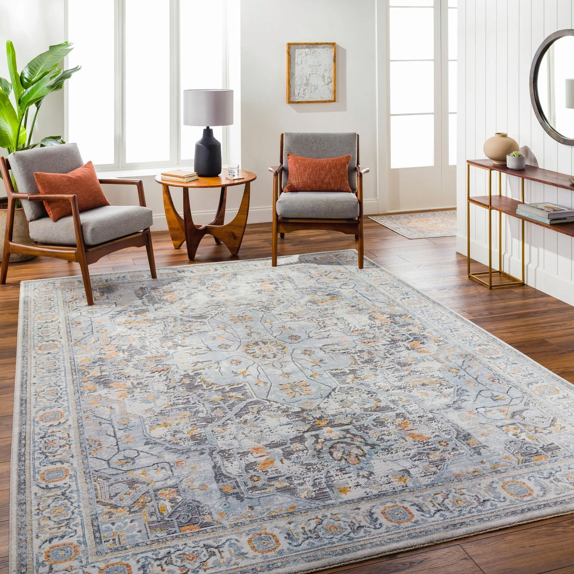 Livabliss Hassler Traditional Medallion Area Rug
