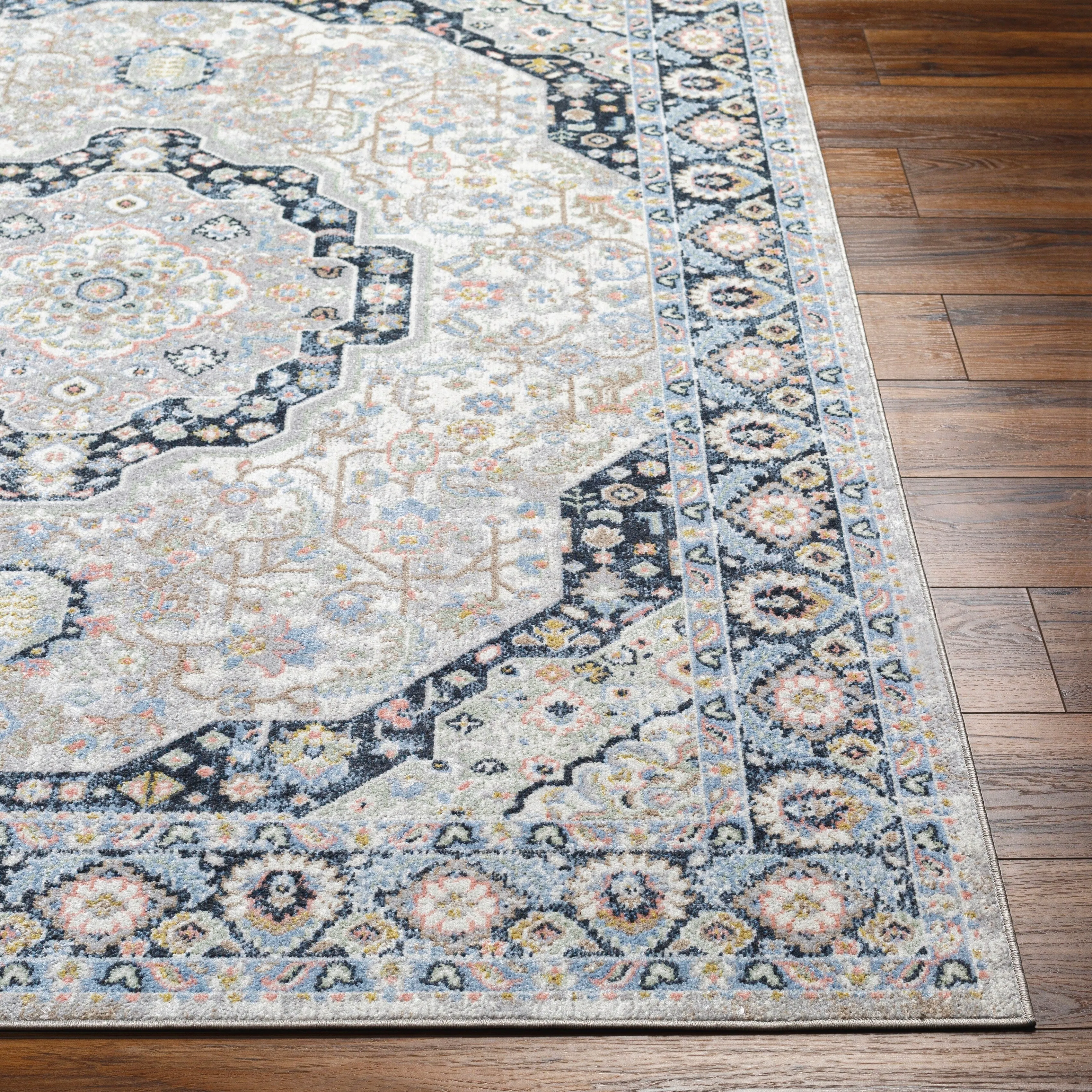 Livabliss Lavadora Traditional Persian Machine Washable Area Rug