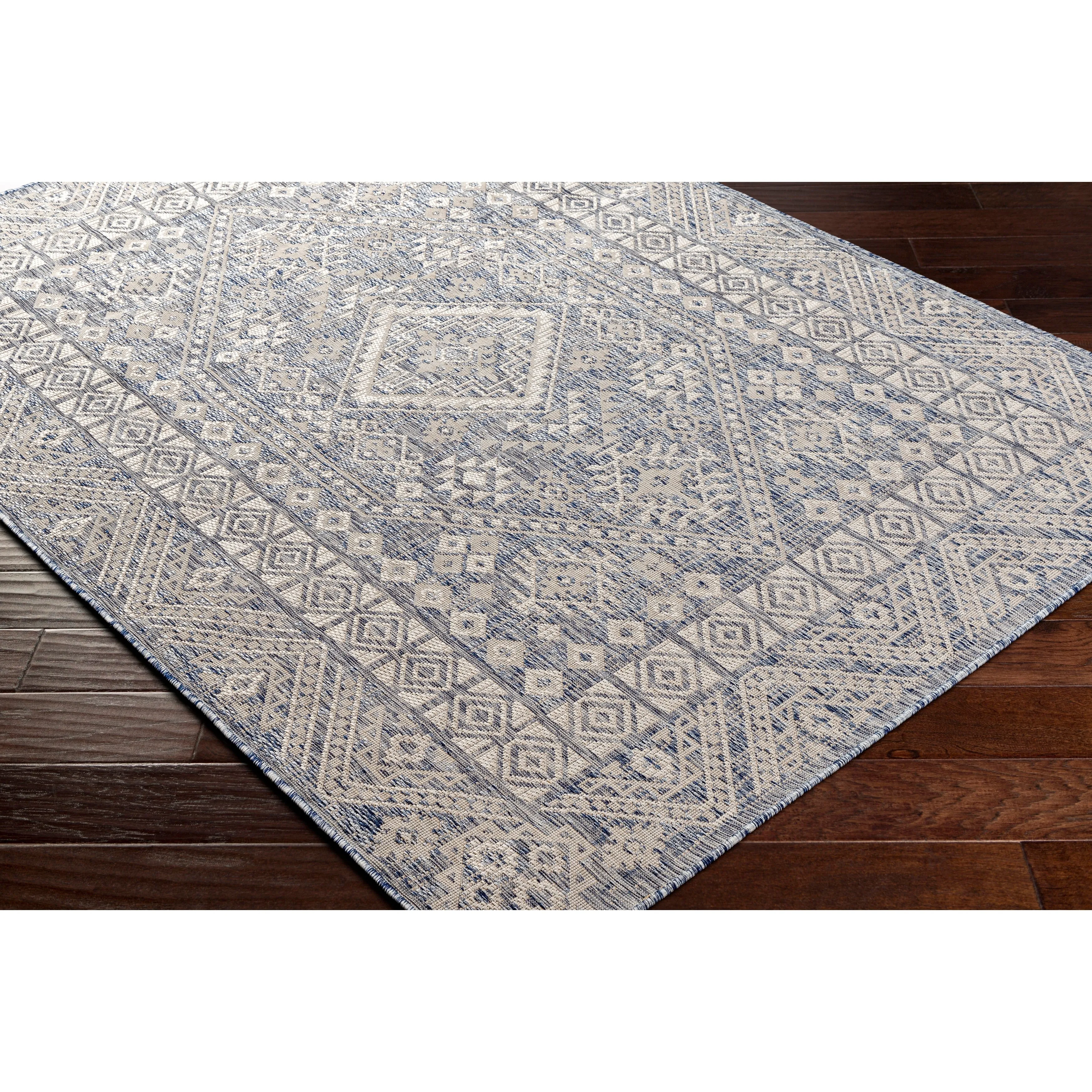 Livabliss Lexi Global Medallion Indoor/ Outdoor Area Rug