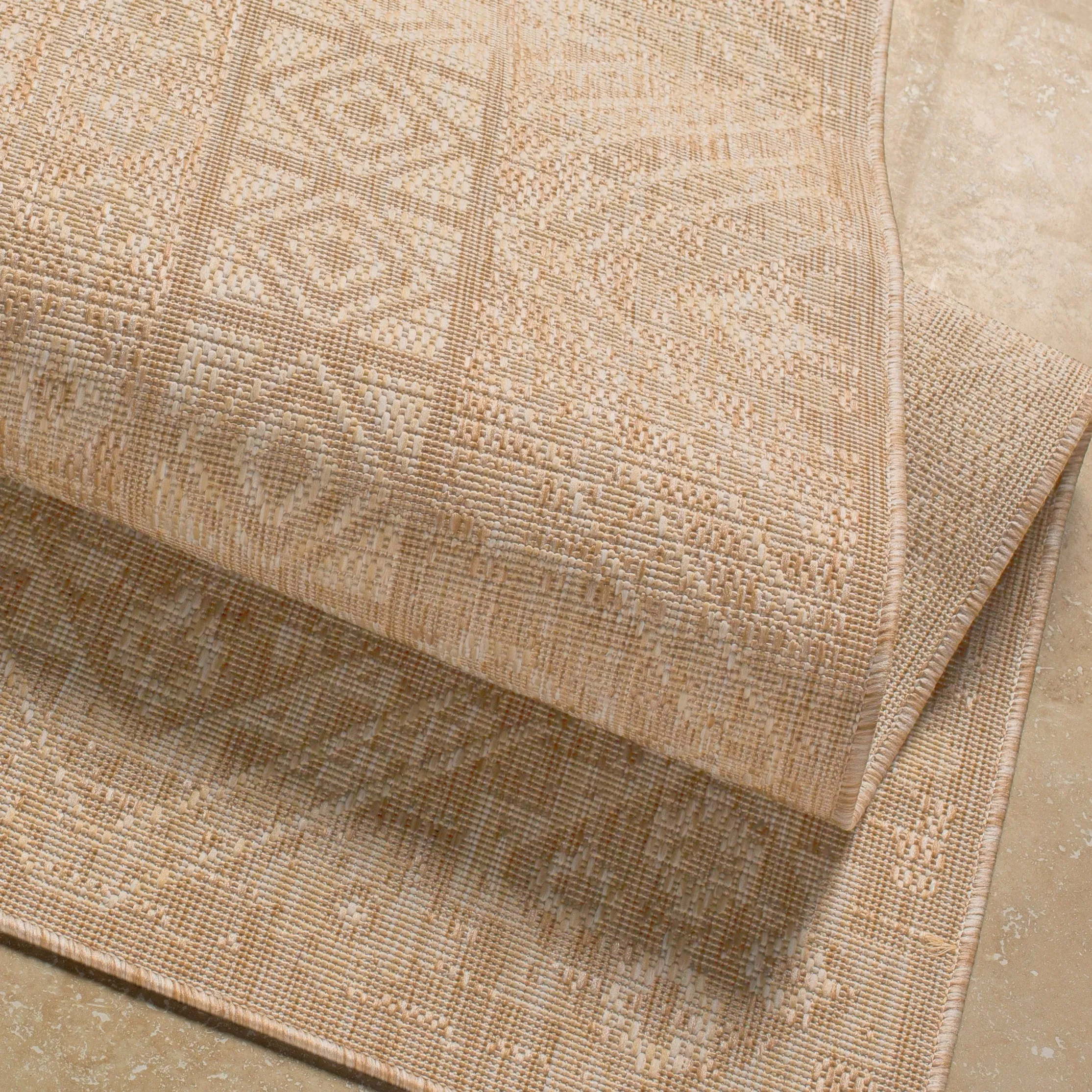 Livabliss Lexi Global Medallion Indoor/ Outdoor Area Rug