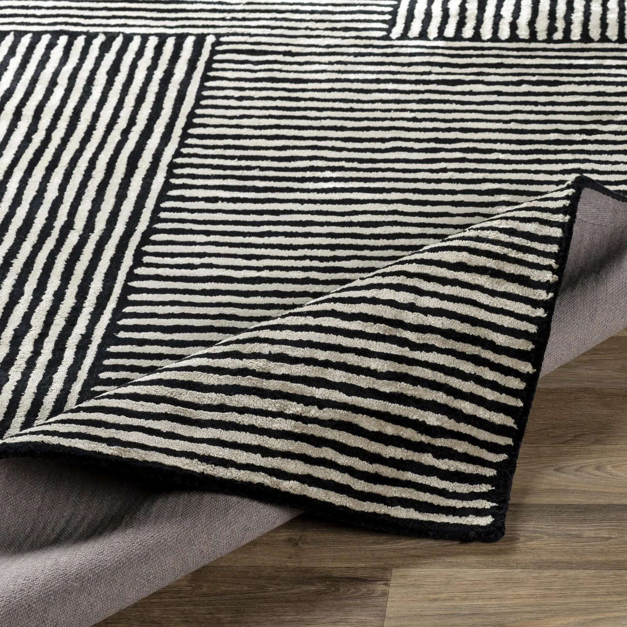 Livabliss Quartz Minimalist Stripe Hand Tufted Area Rug