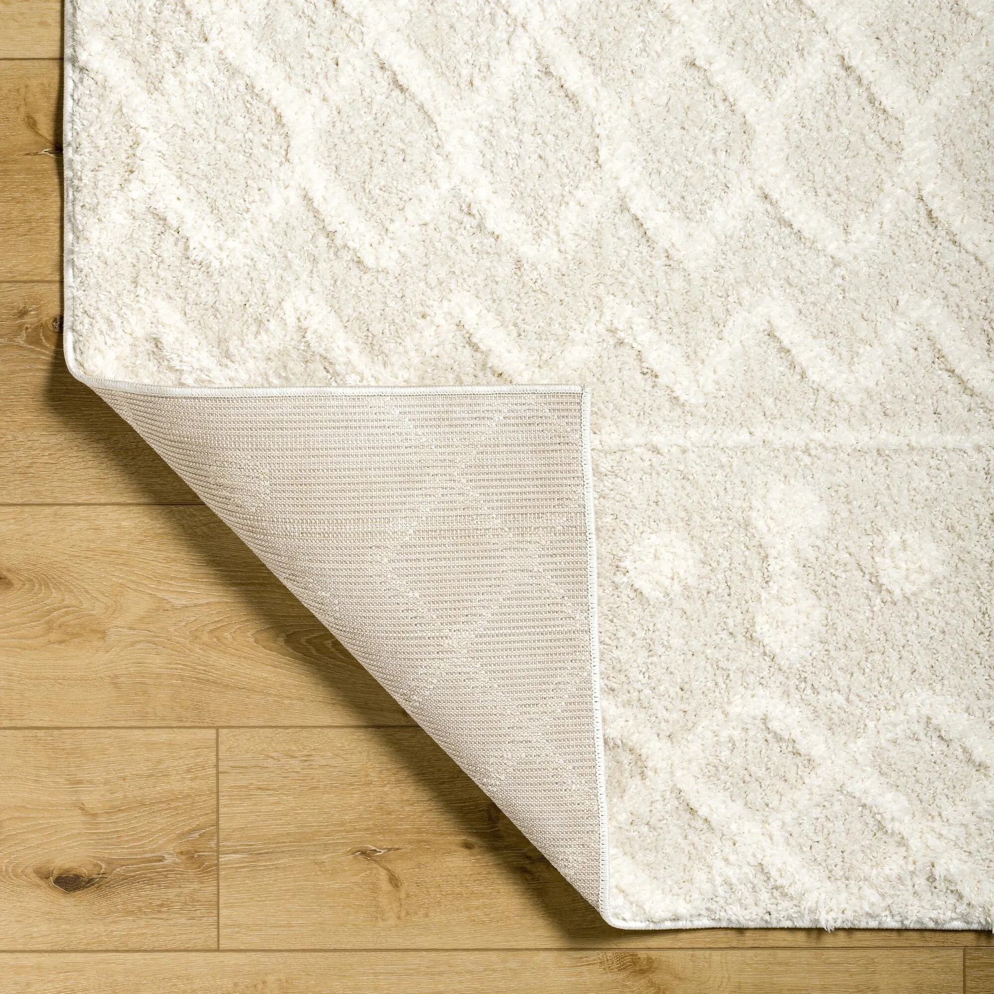 Livabliss Rodos Moroccan Diamond Plush Area Rug
