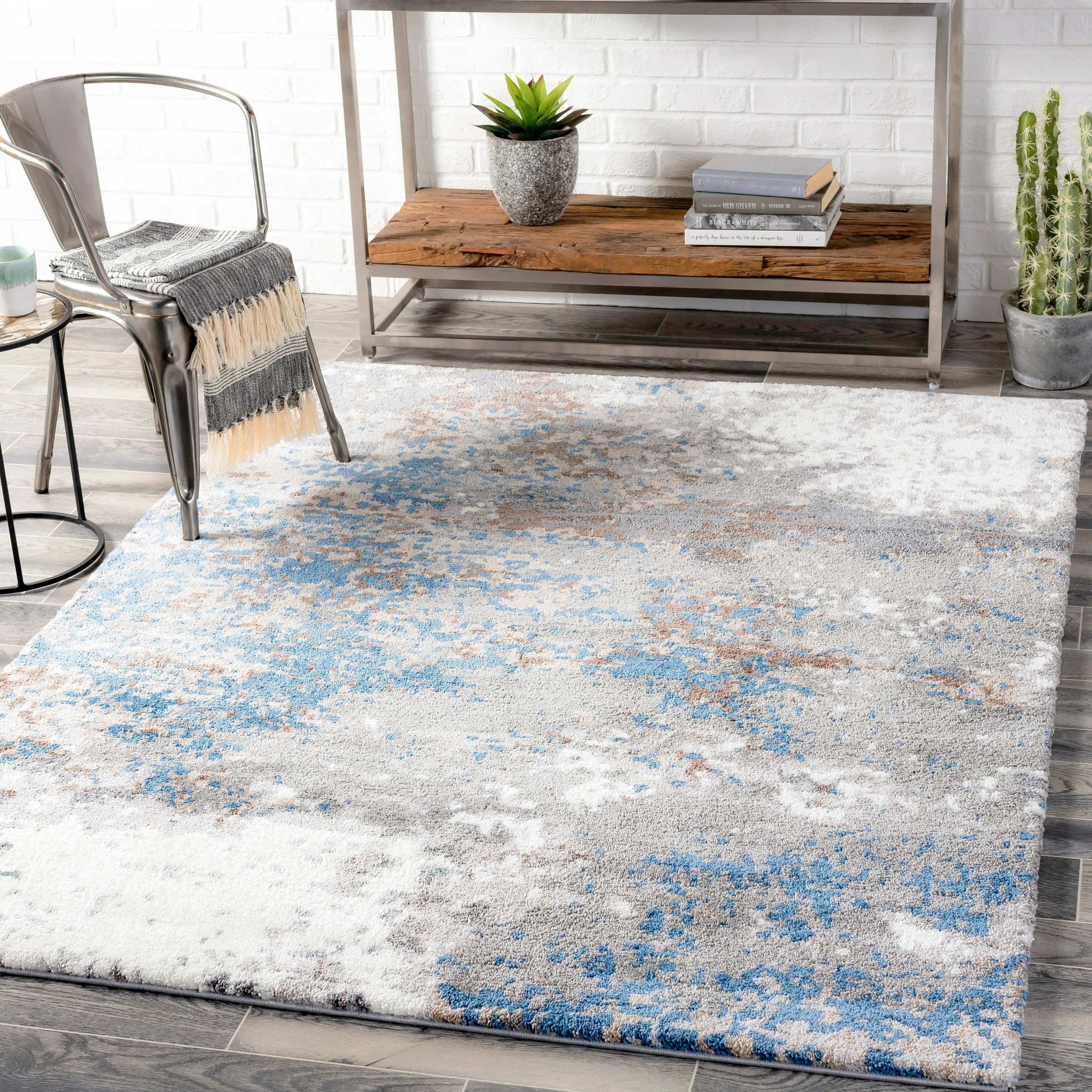 Livabliss Sloanne Plush Modern Area Rug