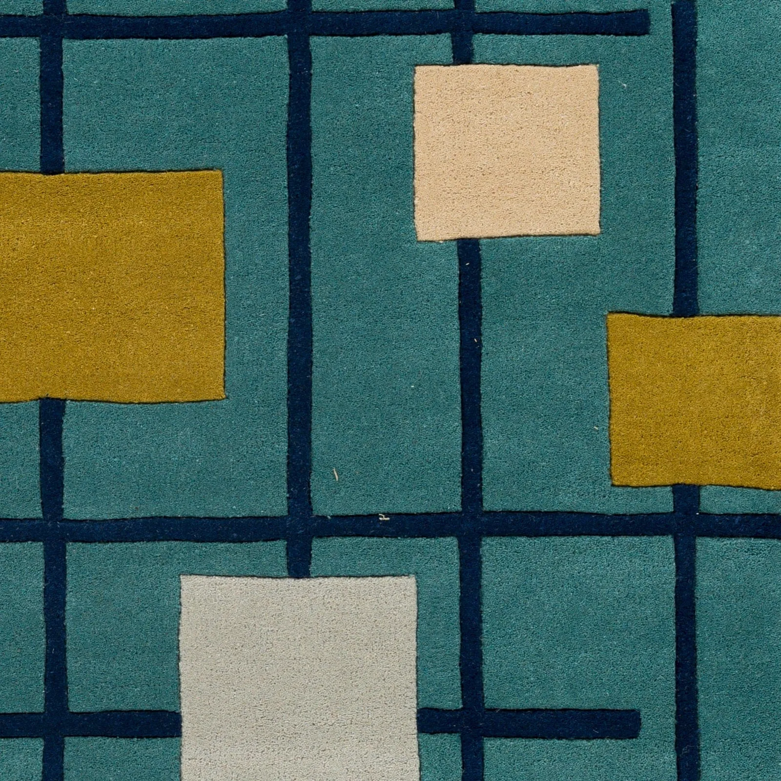 Livabliss Soderkoping Hand Tufted Wool Area Rug