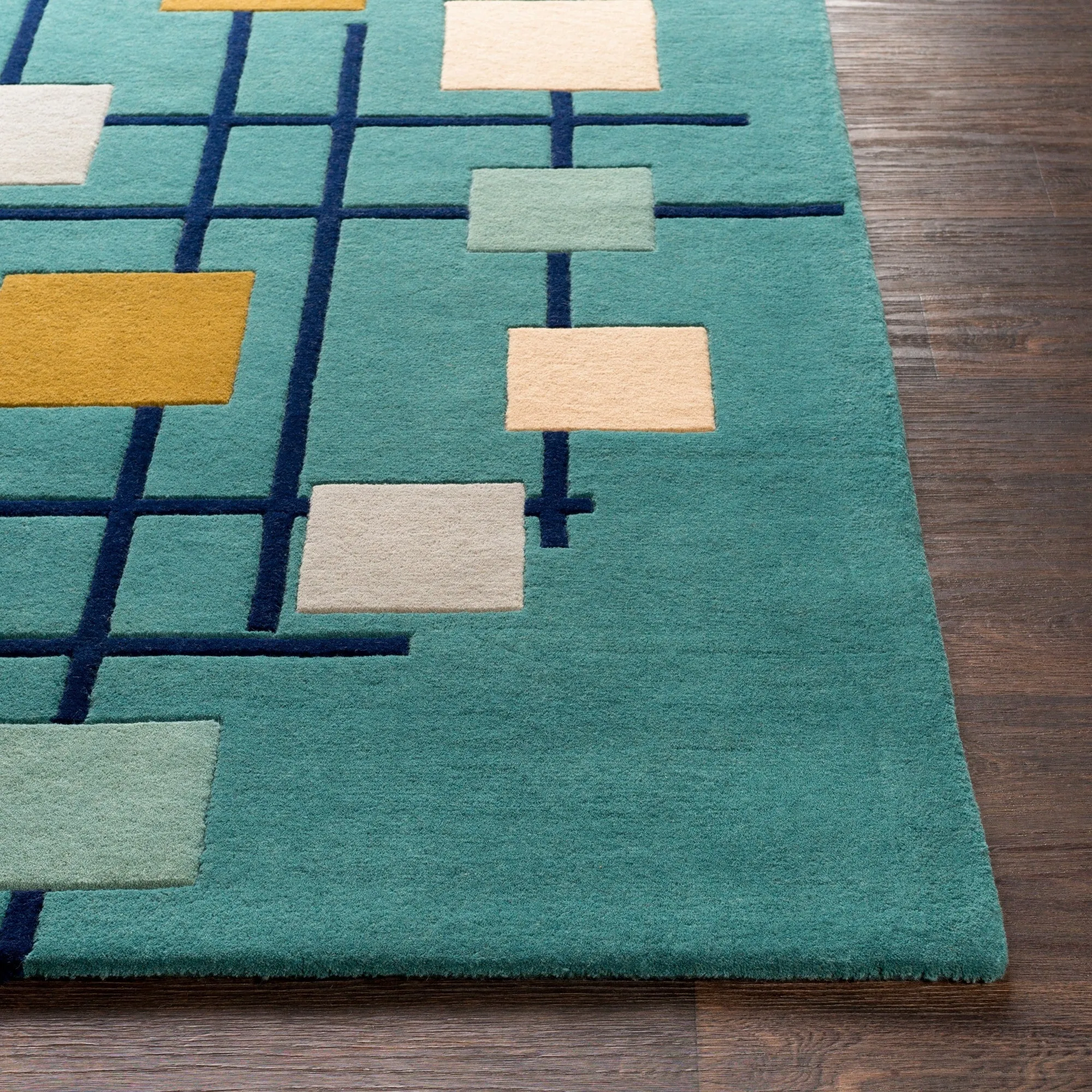 Livabliss Soderkoping Hand Tufted Wool Area Rug