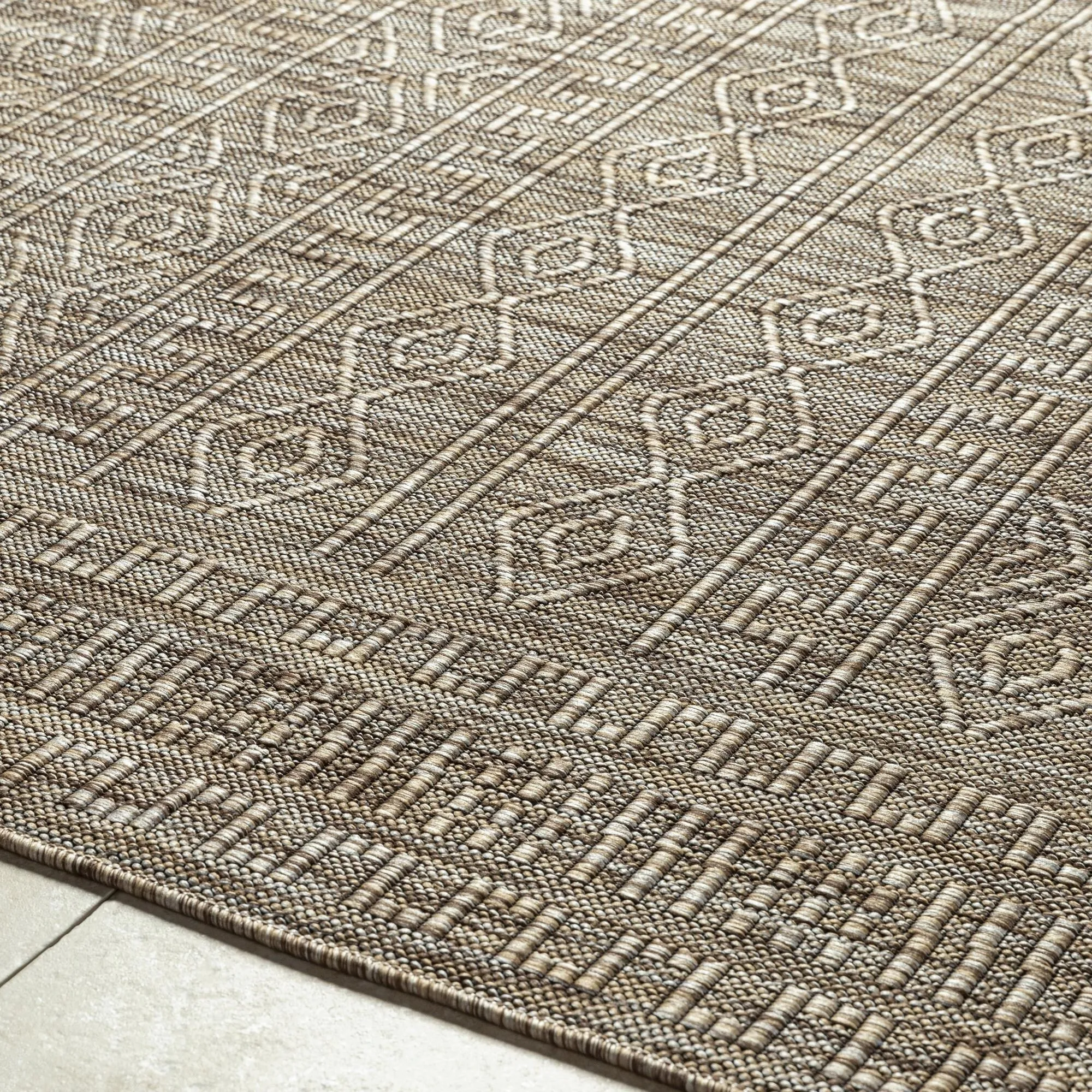 Livabliss Terrace Transitional Moroccan Area Rug