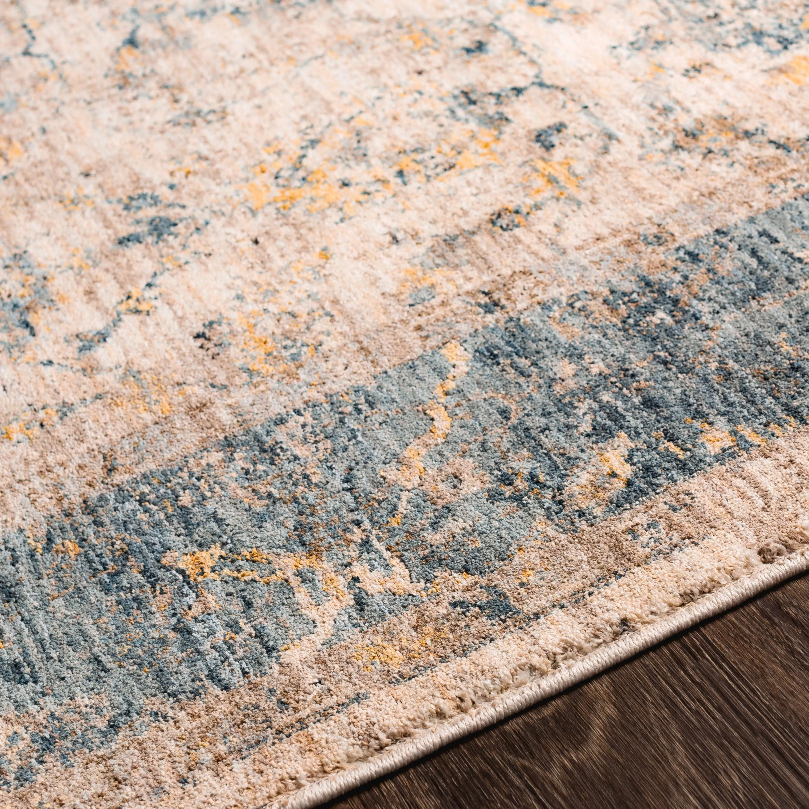Livabliss Trelline Traditional Area Rug