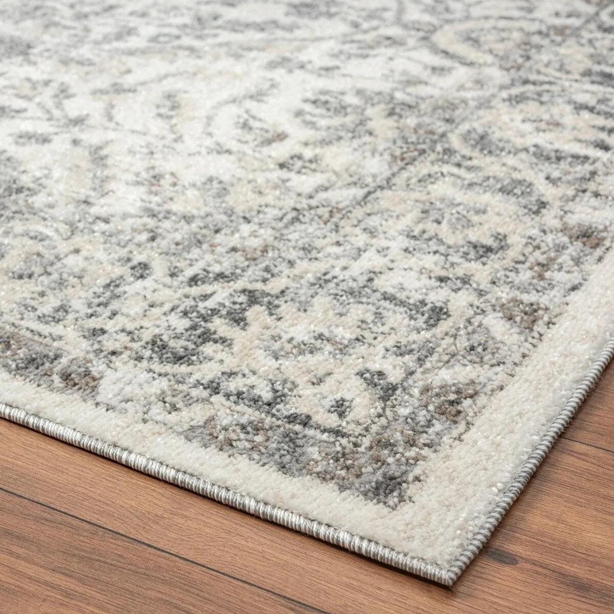 Luxe Weavers Modern Oriental Area Rug. Stain-Resistant Carpet