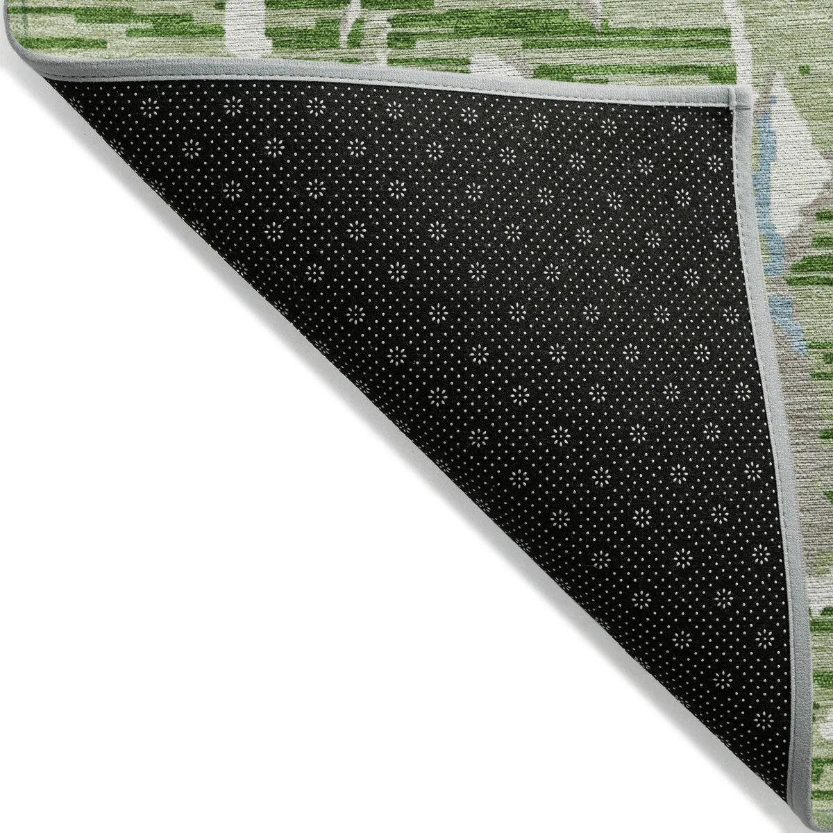 Machine Washable Indoor/ Outdoor Abstract Camo Chantille Rug