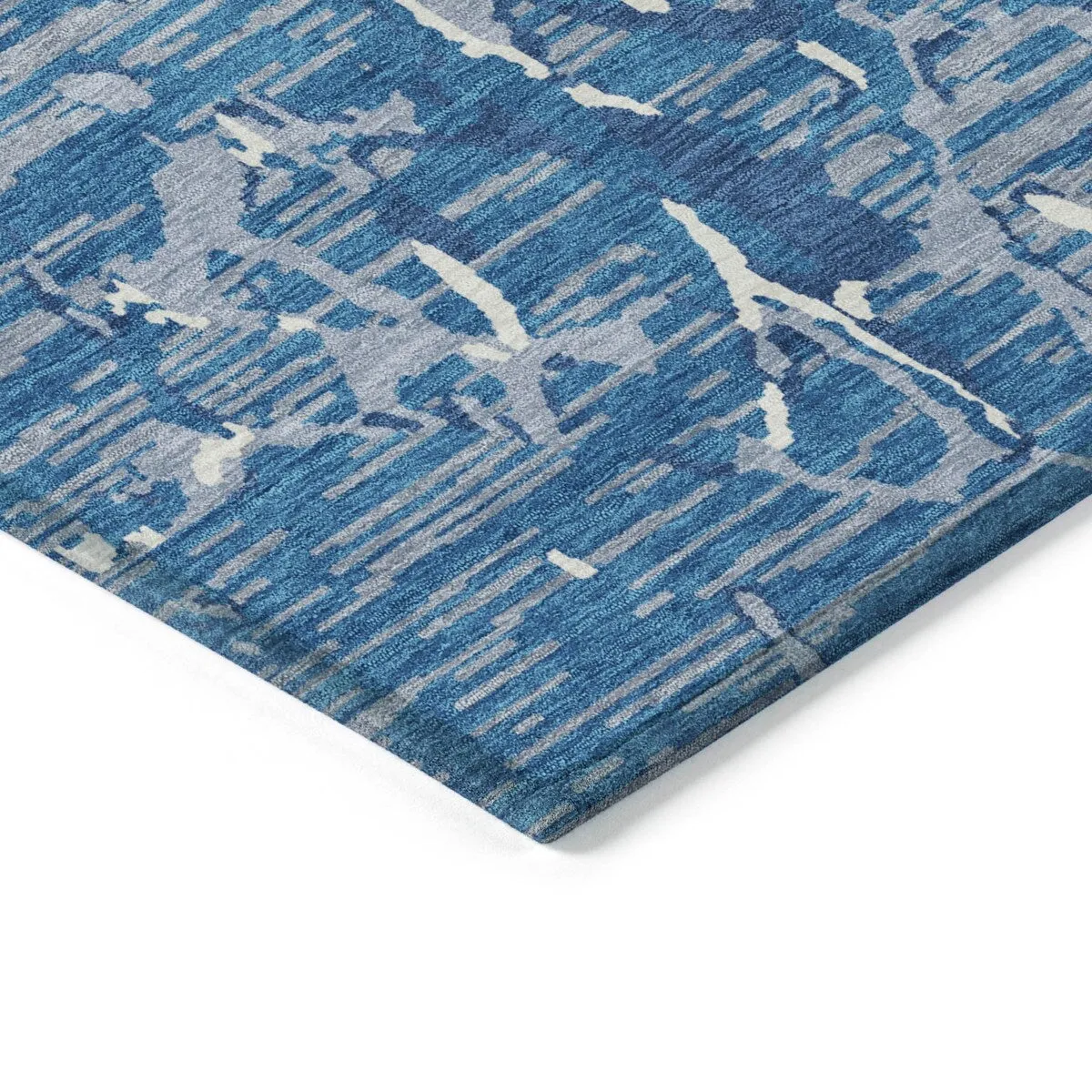 Machine Washable Indoor/ Outdoor Abstract Camo Chantille Rug