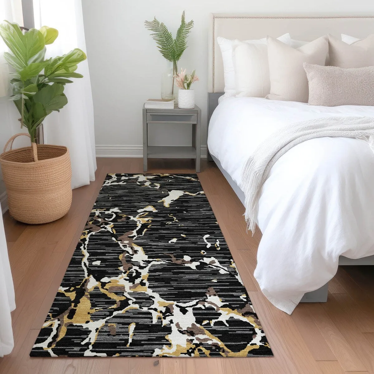 Machine Washable Indoor/ Outdoor Abstract Camo Chantille Rug