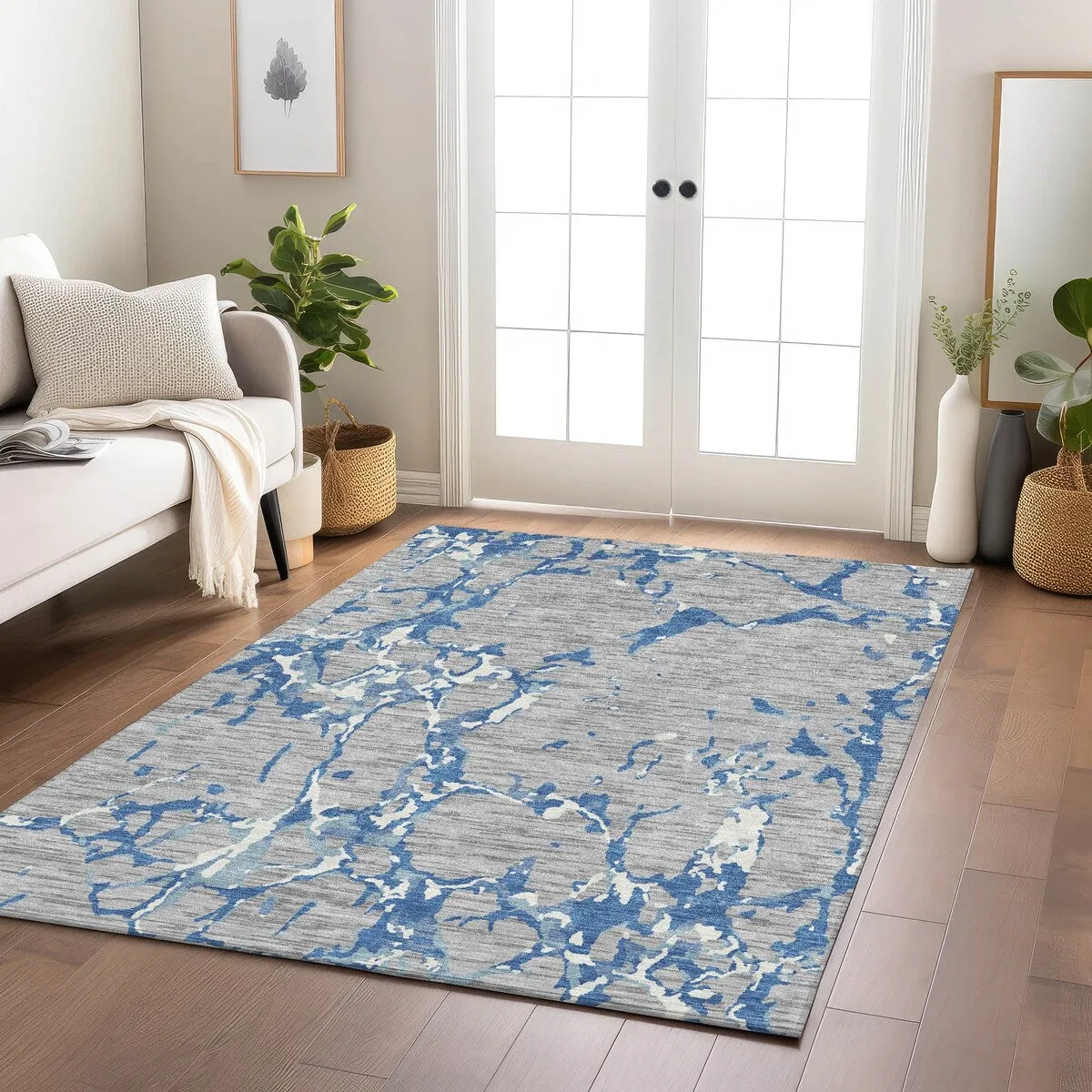 Machine Washable Indoor/ Outdoor Abstract Camo Chantille Rug