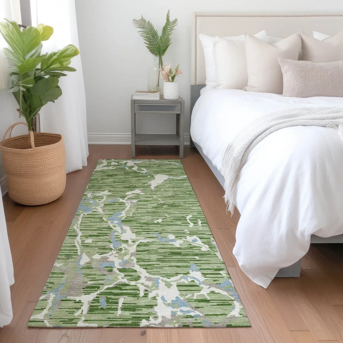 Machine Washable Indoor/ Outdoor Abstract Camo Chantille Rug