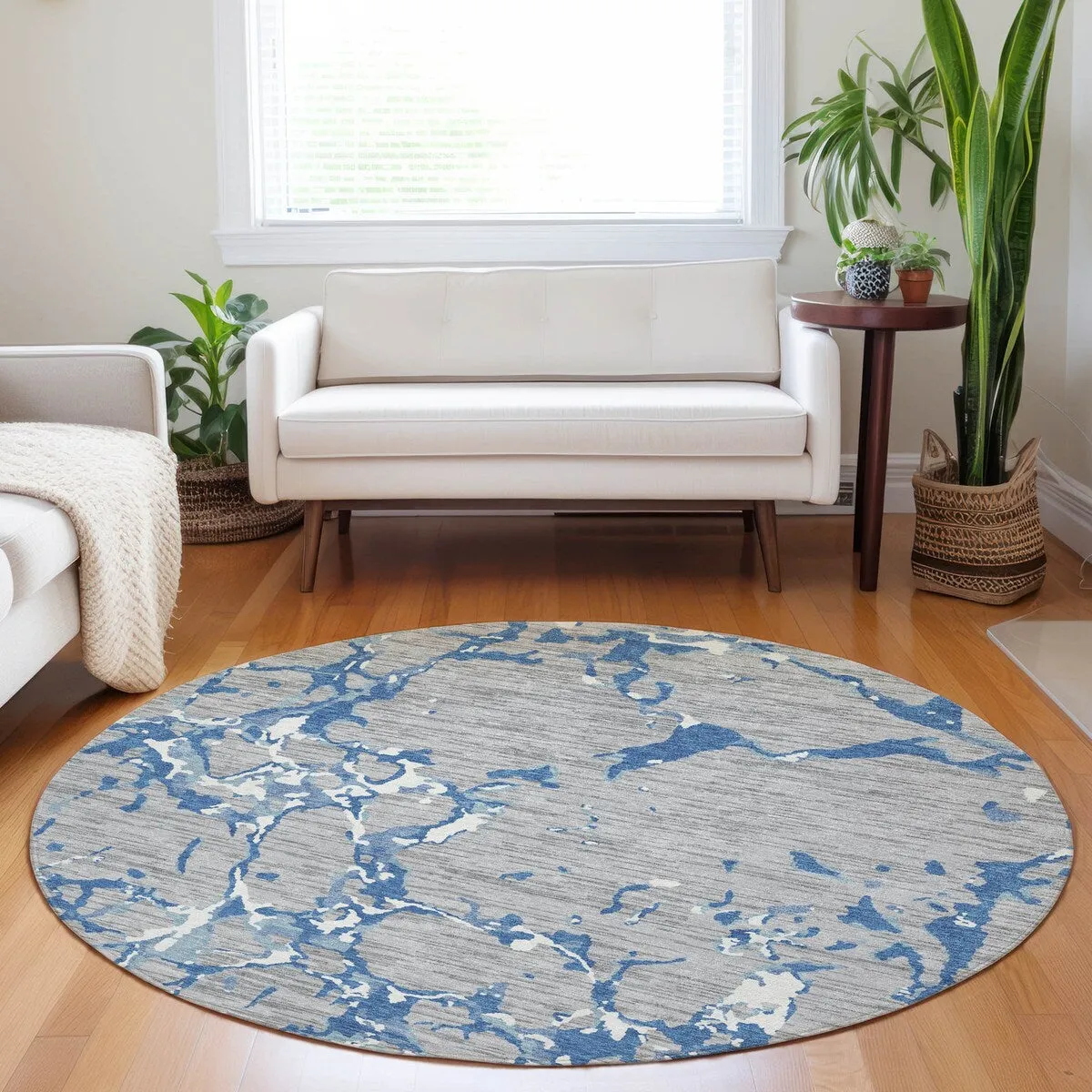 Machine Washable Indoor/ Outdoor Abstract Camo Chantille Rug