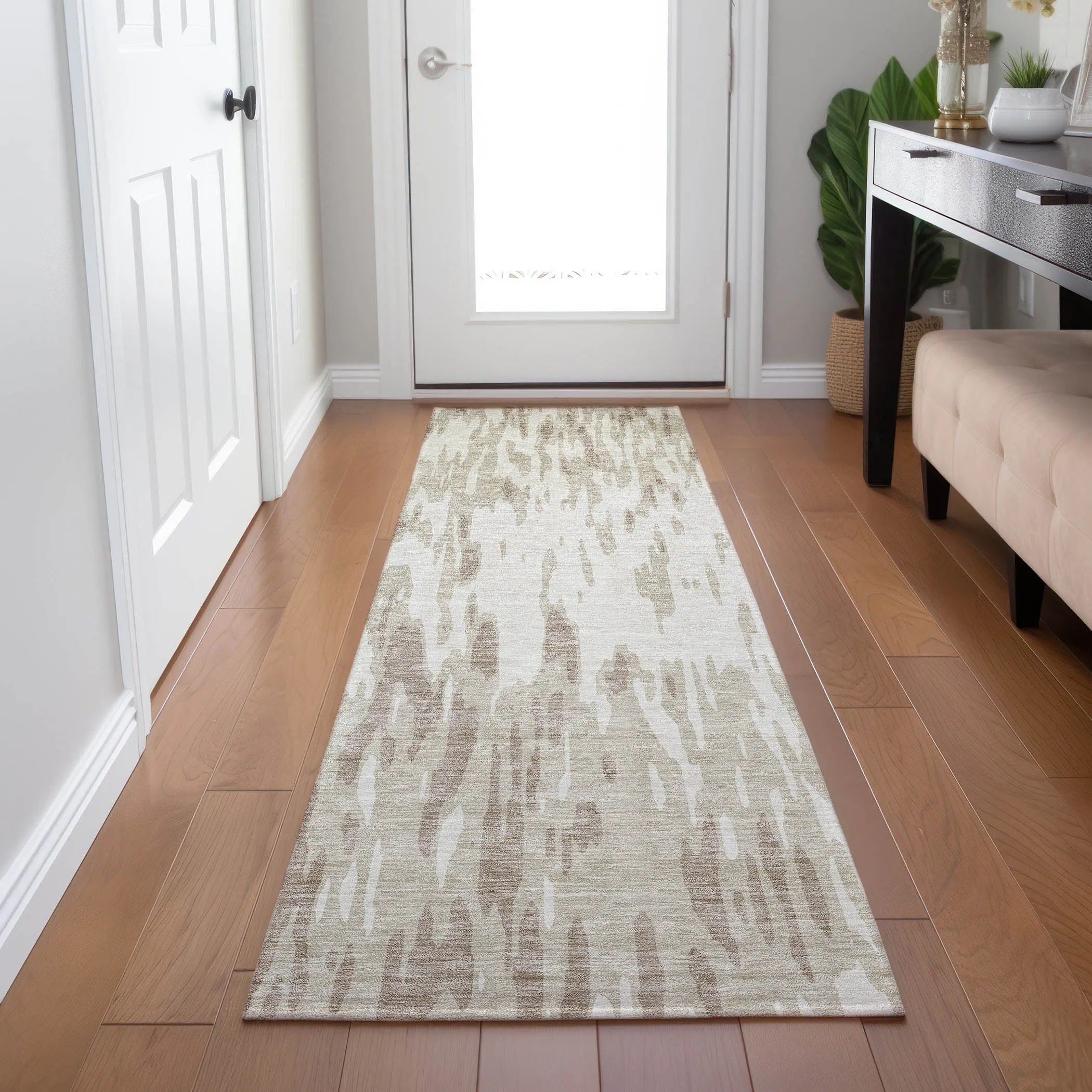 Machine Washable Indoor/ Outdoor Abstract Chantille Rug