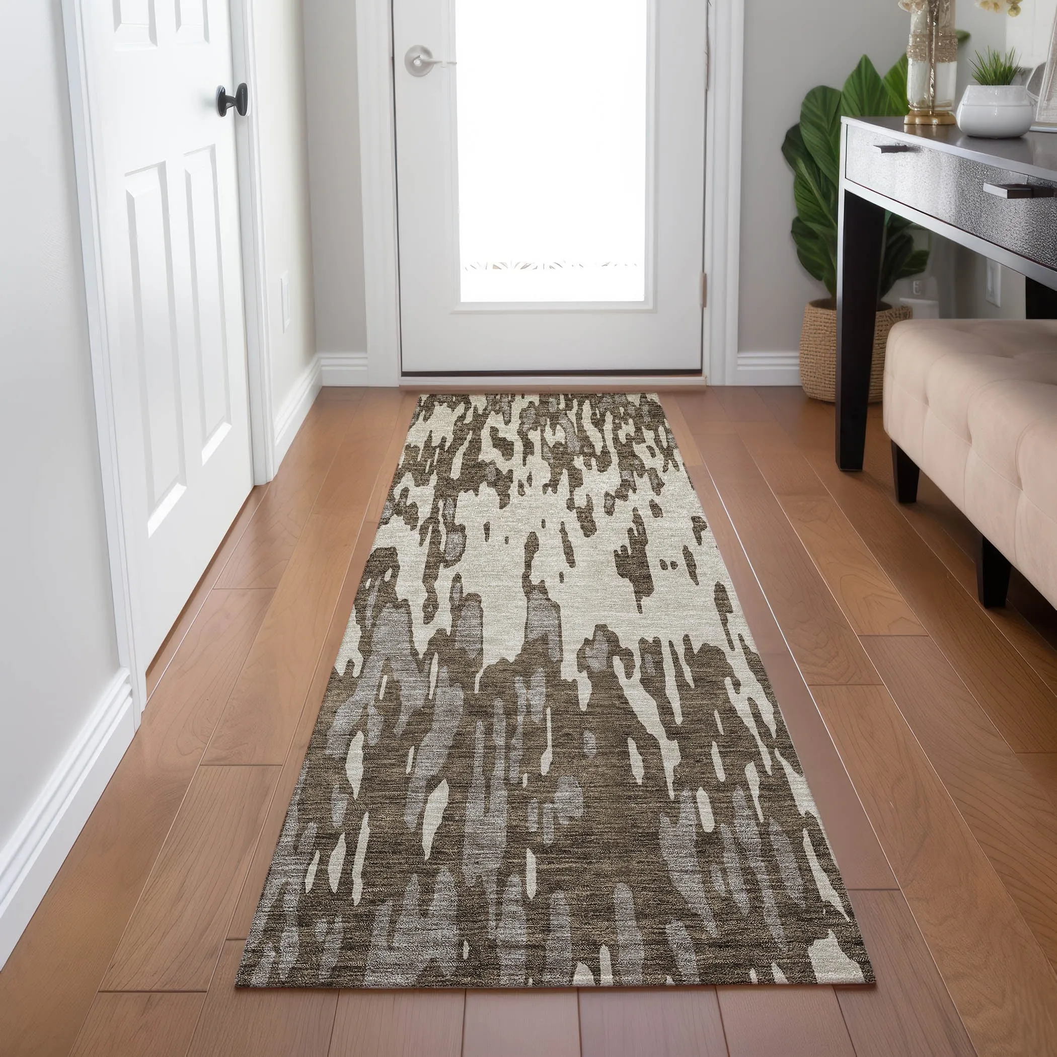 Machine Washable Indoor/ Outdoor Abstract Chantille Rug
