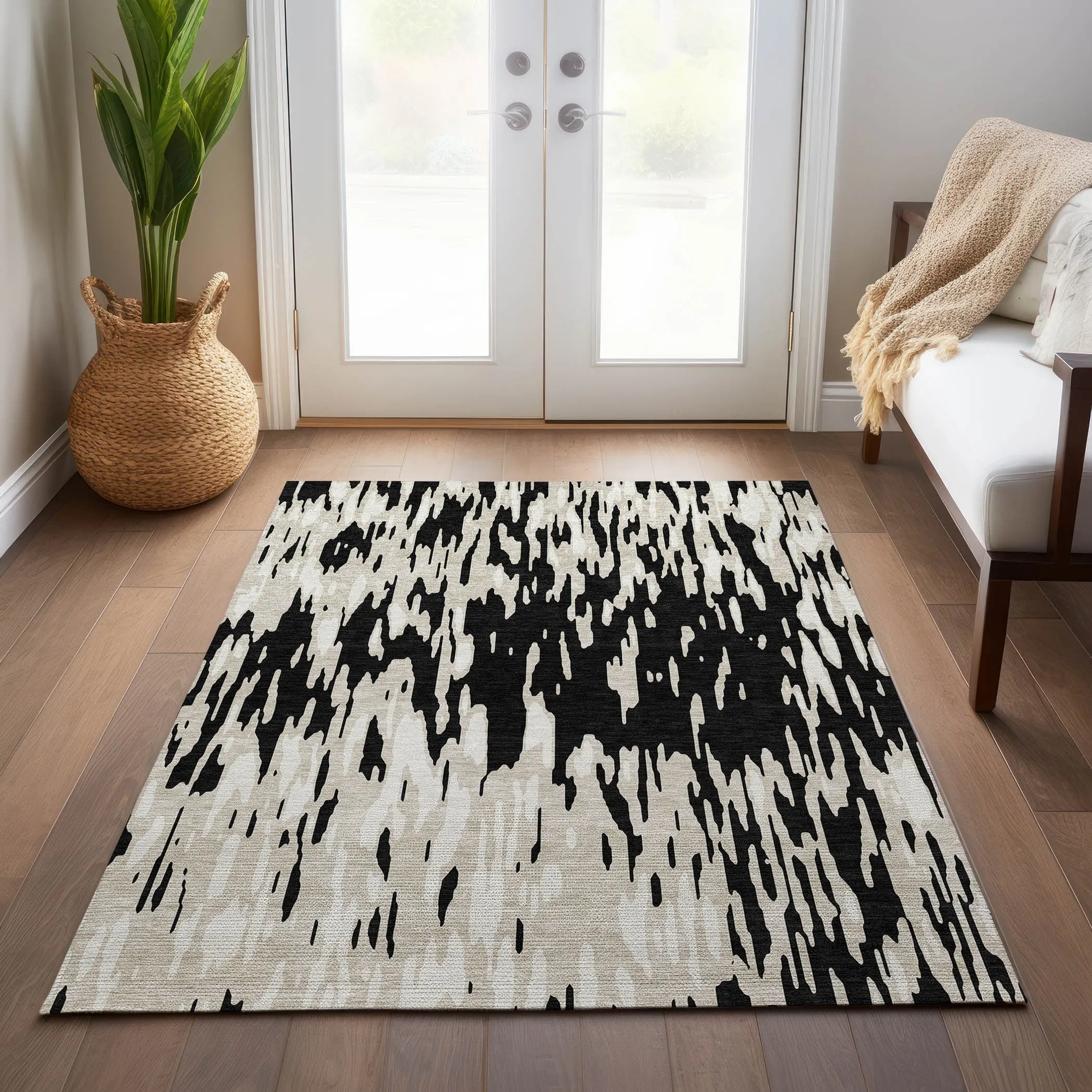 Machine Washable Indoor/ Outdoor Abstract Chantille Rug