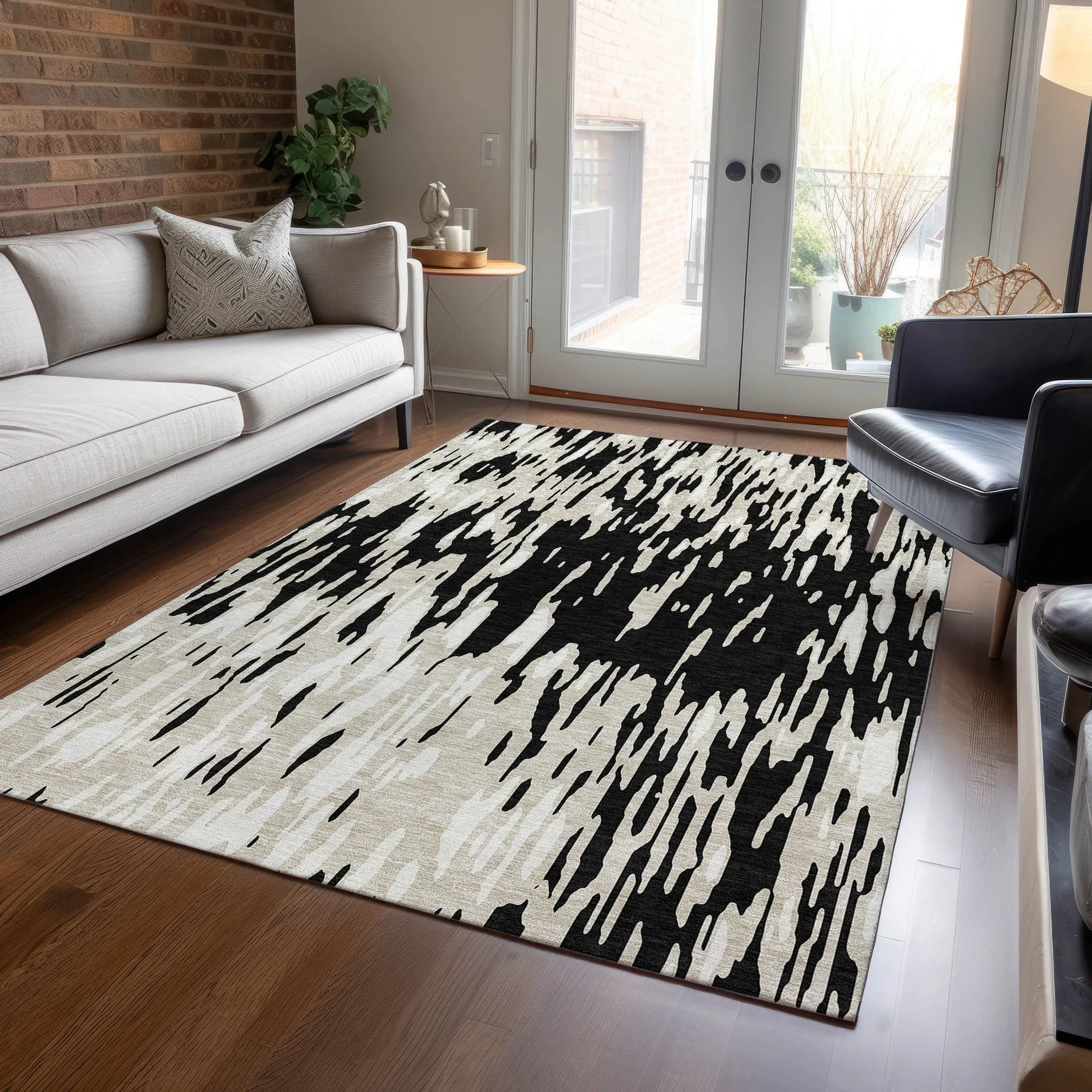 Machine Washable Indoor/ Outdoor Abstract Chantille Rug