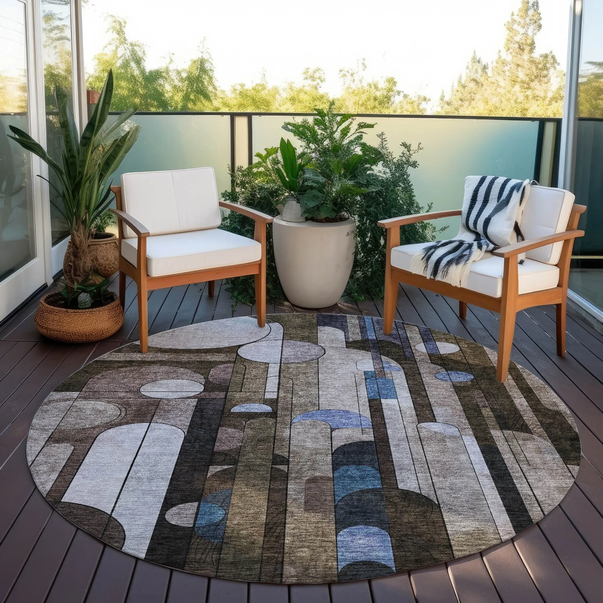 Machine Washable Indoor/ Outdoor Abstract Deco Chantille Rug