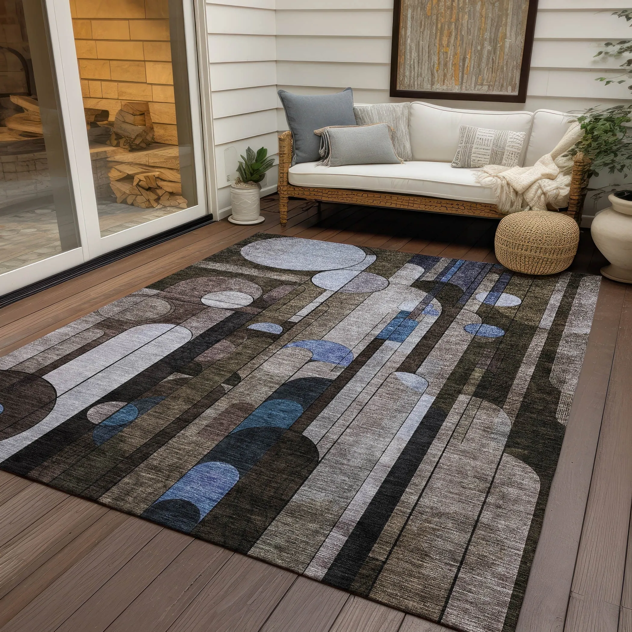 Machine Washable Indoor/ Outdoor Abstract Deco Chantille Rug