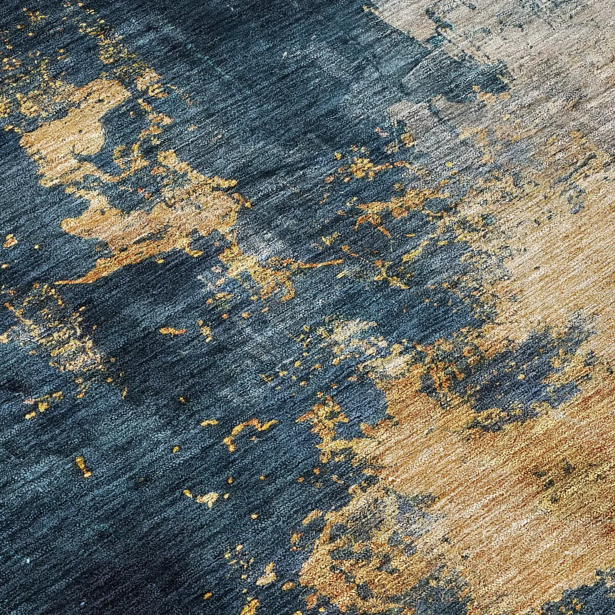 Machine Washable Indoor/ Outdoor Abstract Modern Chantille Rug