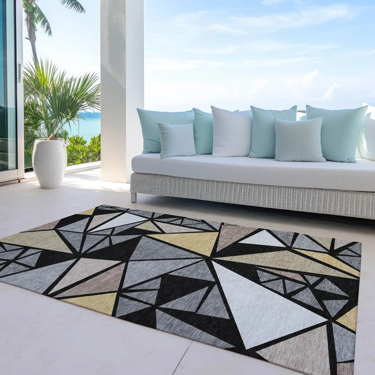 Machine Washable Indoor/ Outdoor Abstract Mosaic Chantille Rug