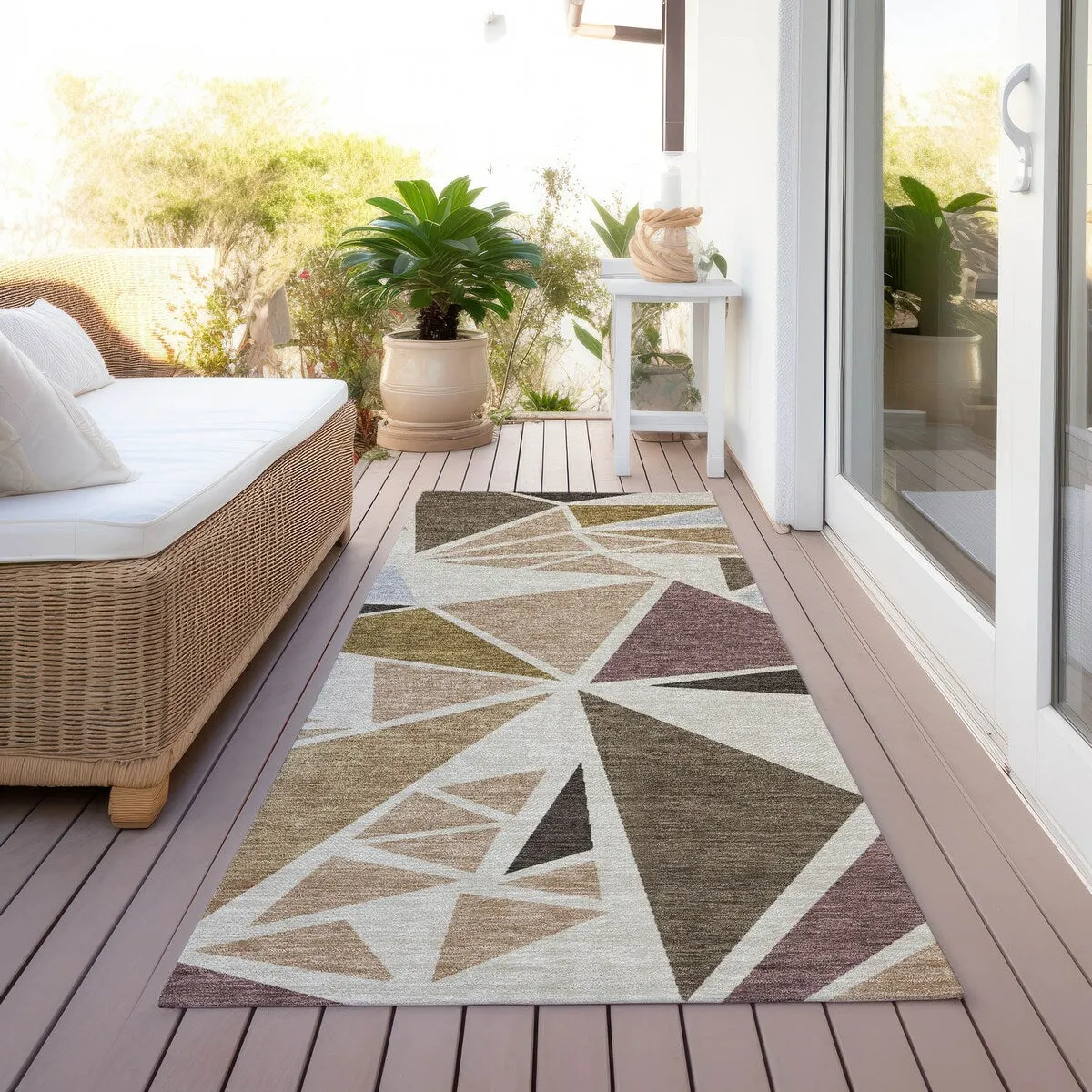 Machine Washable Indoor/ Outdoor Abstract Mosaic Chantille Rug
