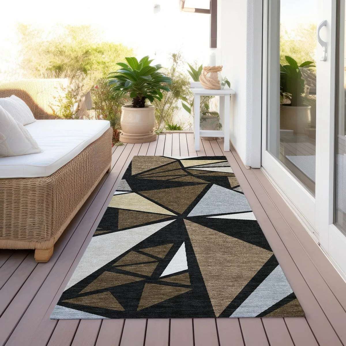 Machine Washable Indoor/ Outdoor Abstract Mosaic Chantille Rug