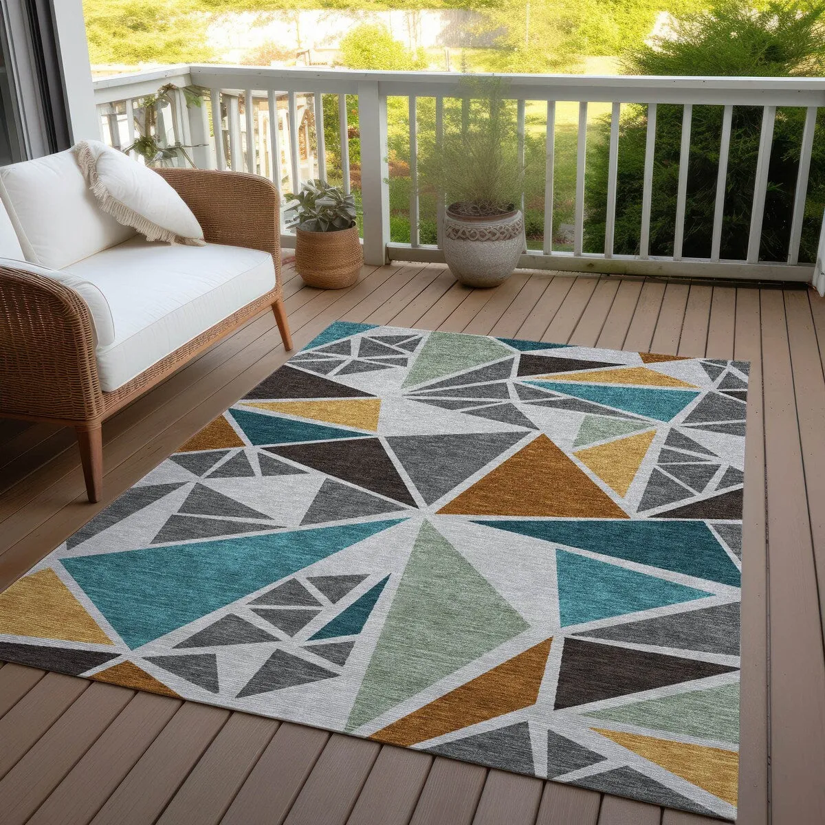 Machine Washable Indoor/ Outdoor Abstract Mosaic Chantille Rug