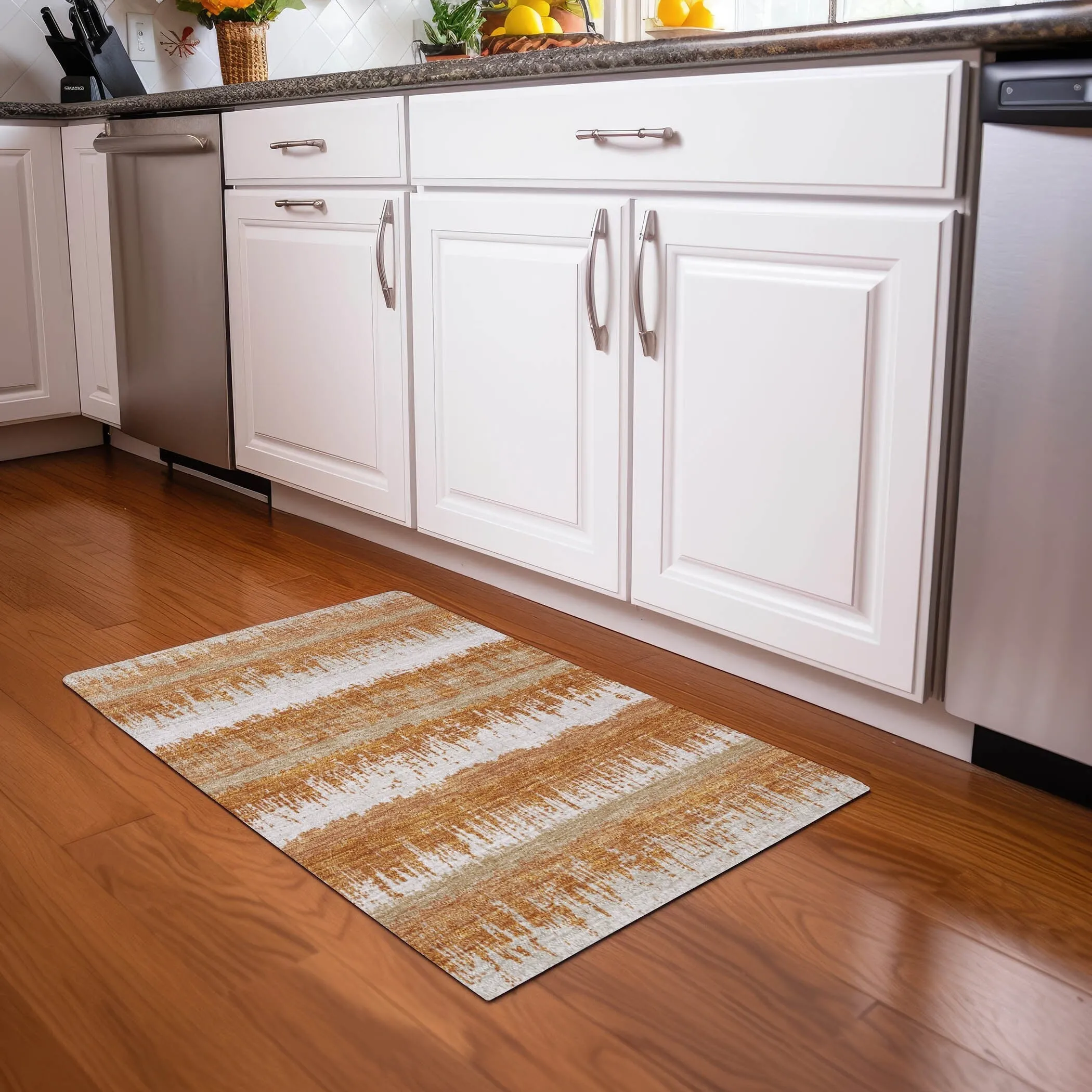 Machine Washable Indoor/ Outdoor Abstract Ombre Chantille Rug