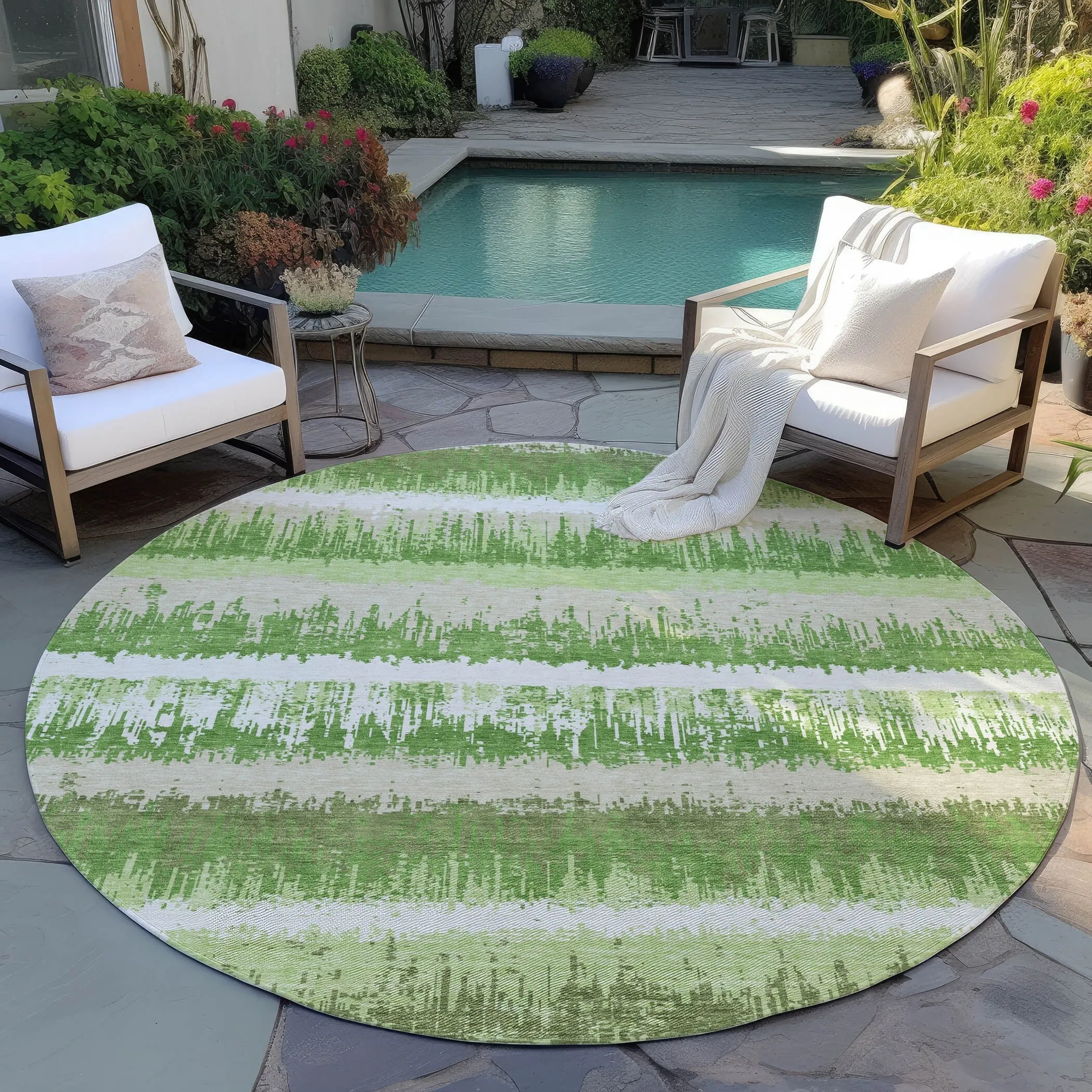 Machine Washable Indoor/ Outdoor Abstract Ombre Chantille Rug
