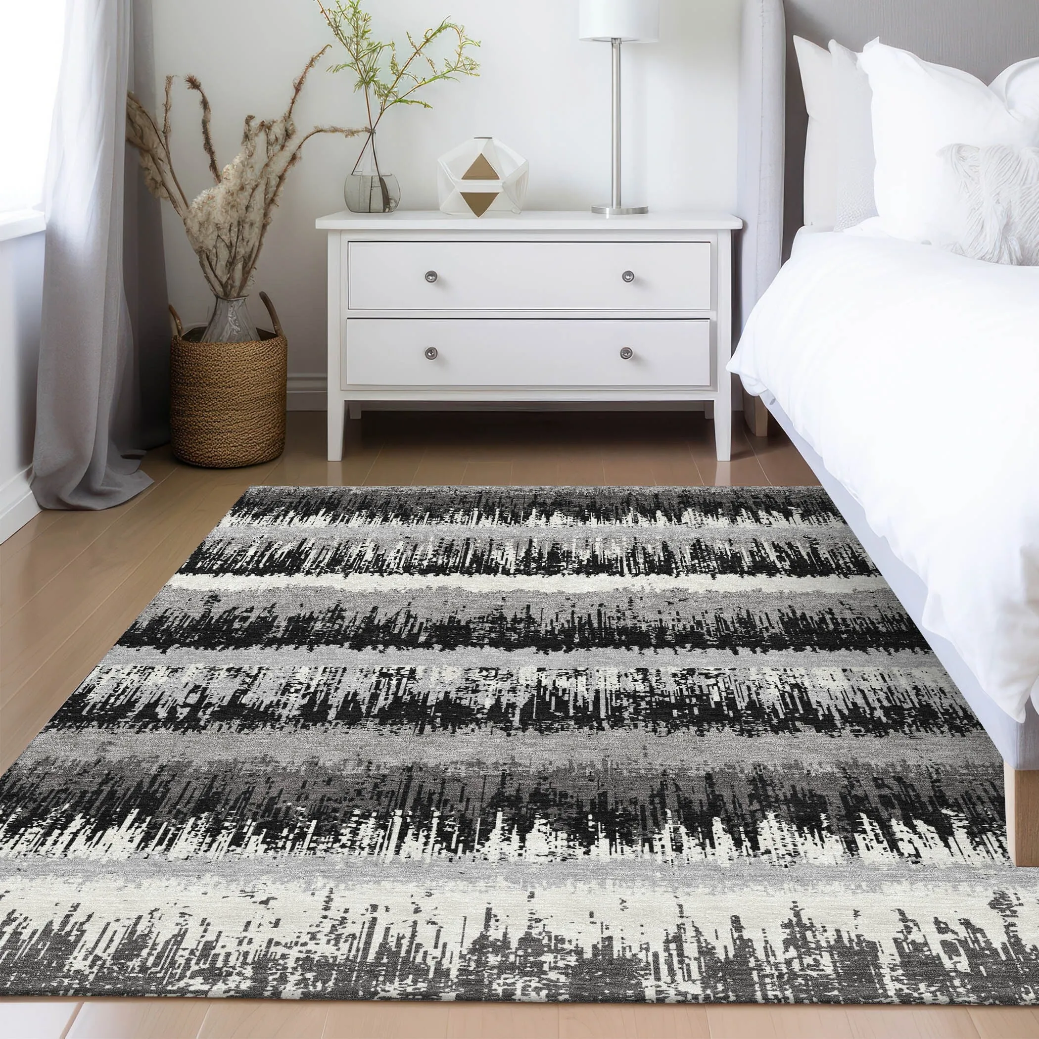 Machine Washable Indoor/ Outdoor Abstract Ombre Chantille Rug
