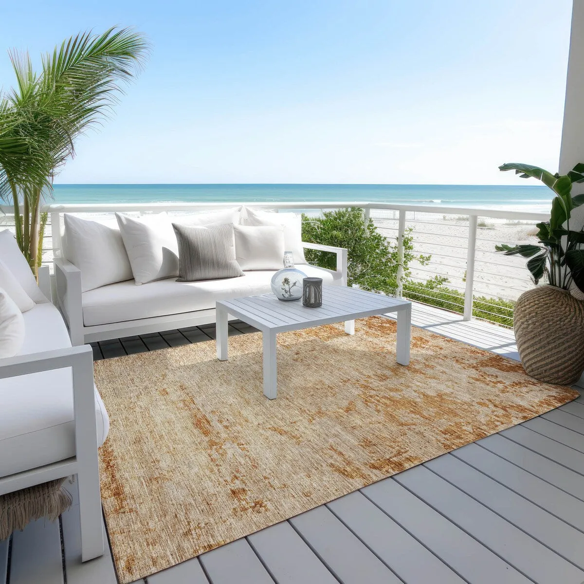 Machine Washable Indoor/ Outdoor Abstract Ombre Chantille Rug