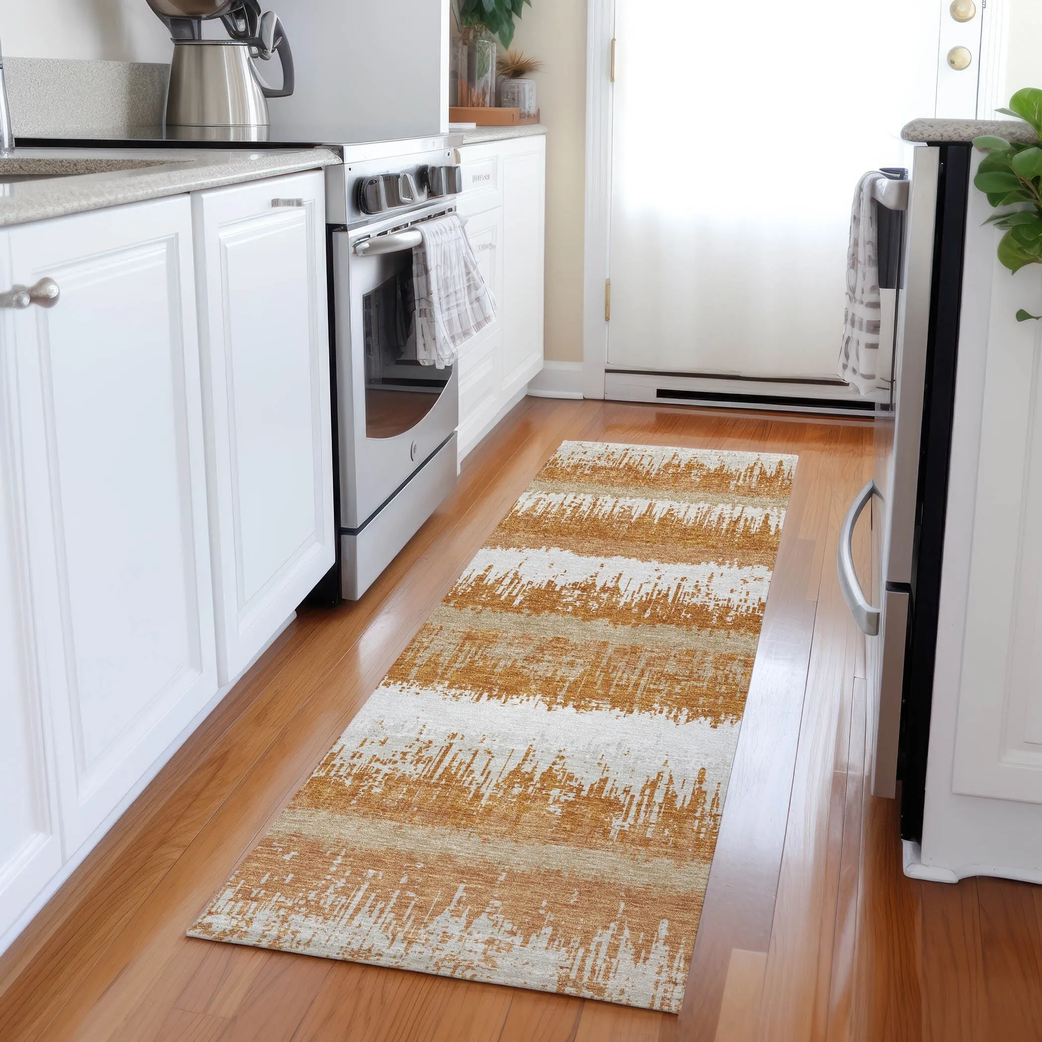 Machine Washable Indoor/ Outdoor Abstract Ombre Chantille Rug