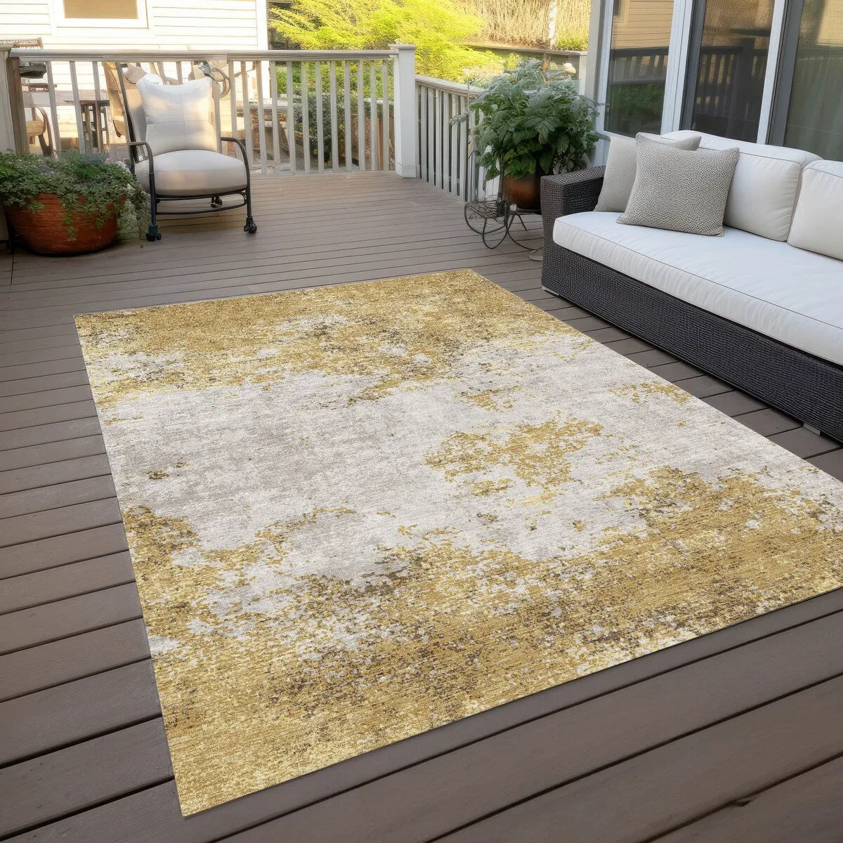 Machine Washable Indoor/ Outdoor Abstract Pixels Chantille Rug