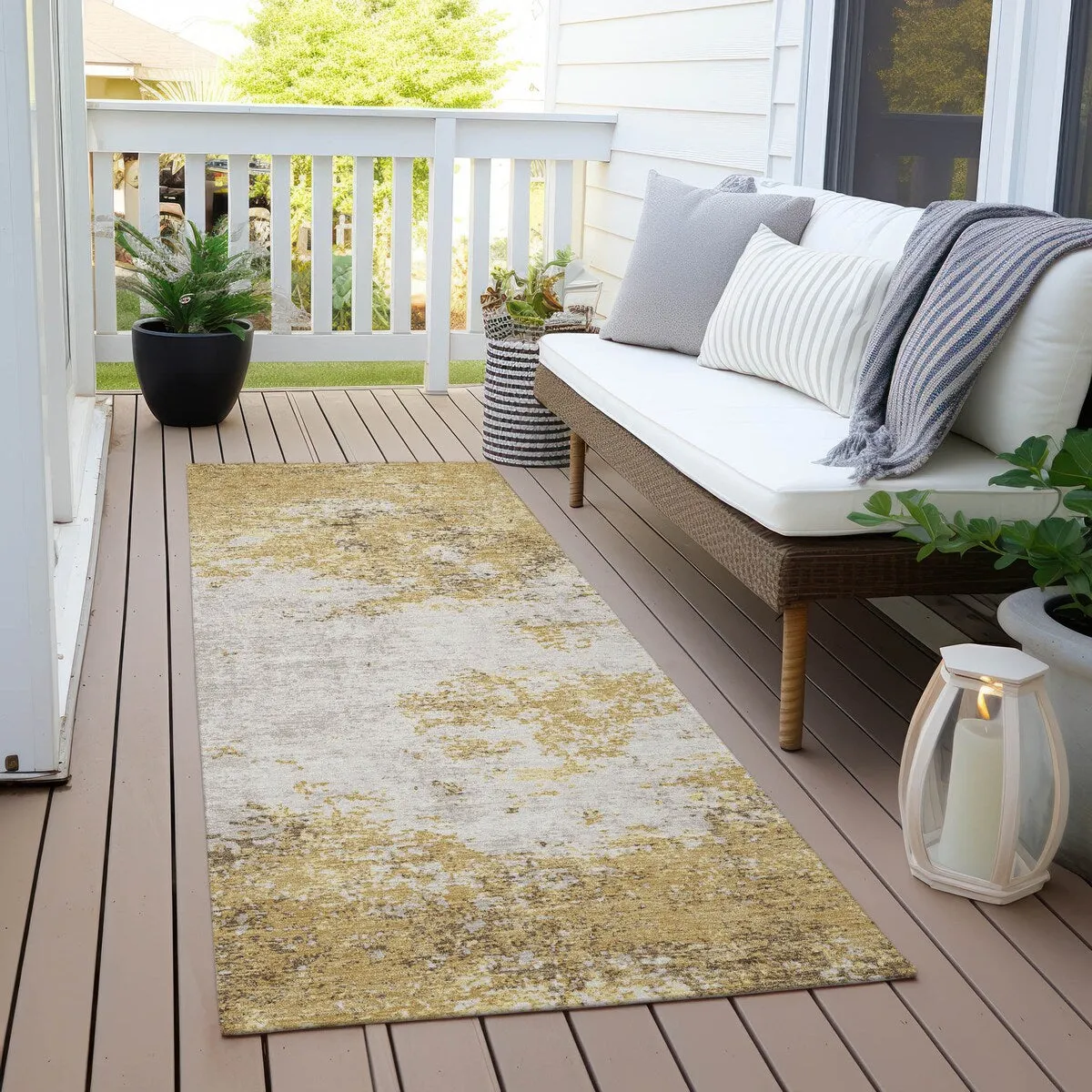 Machine Washable Indoor/ Outdoor Abstract Pixels Chantille Rug
