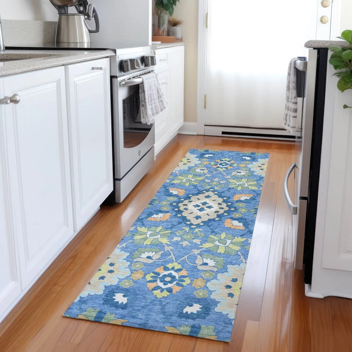 Machine Washable Indoor/ Outdoor Boho Traditional Chantille Rug